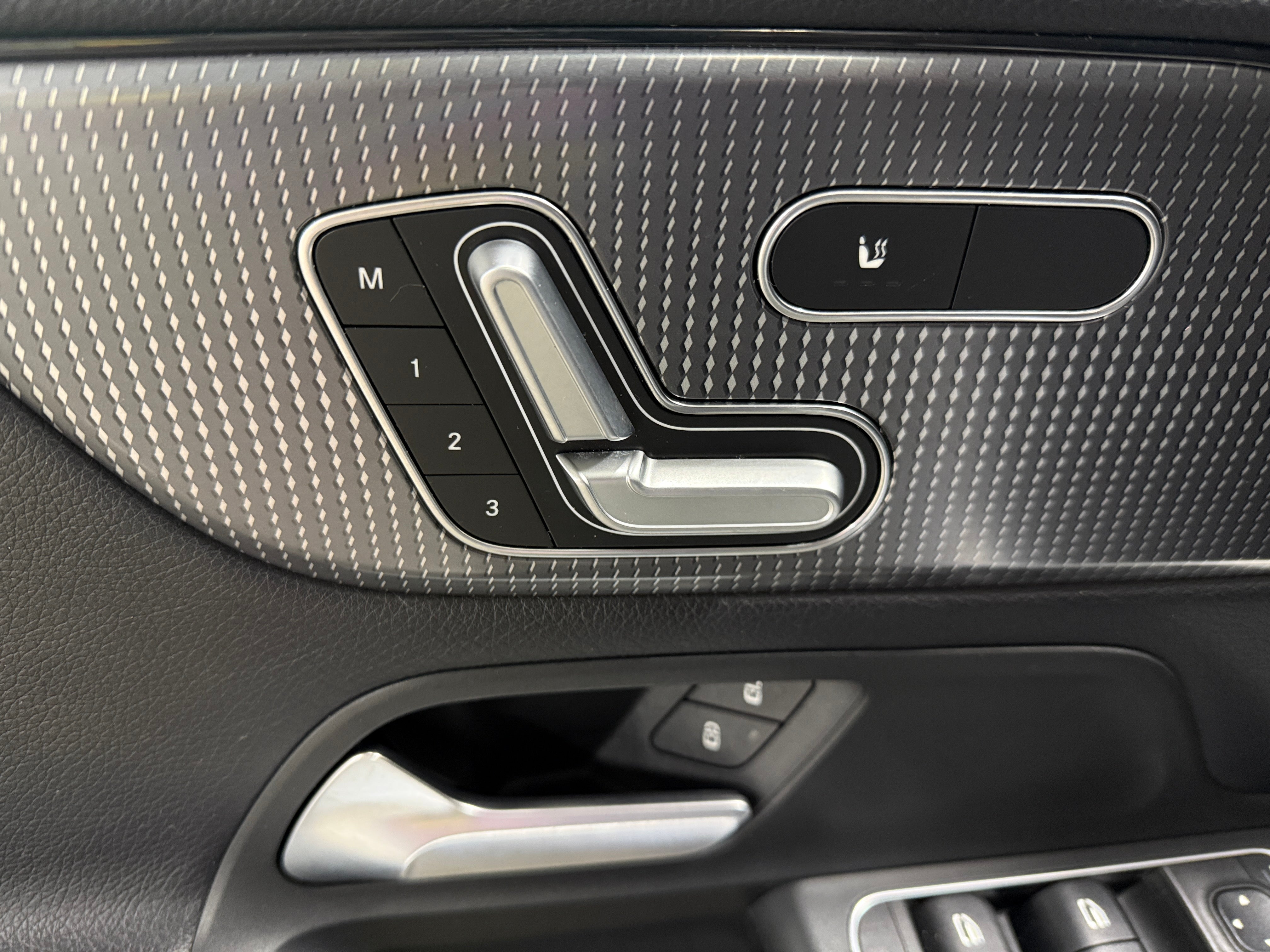 2020 Mercedes-Benz GLB