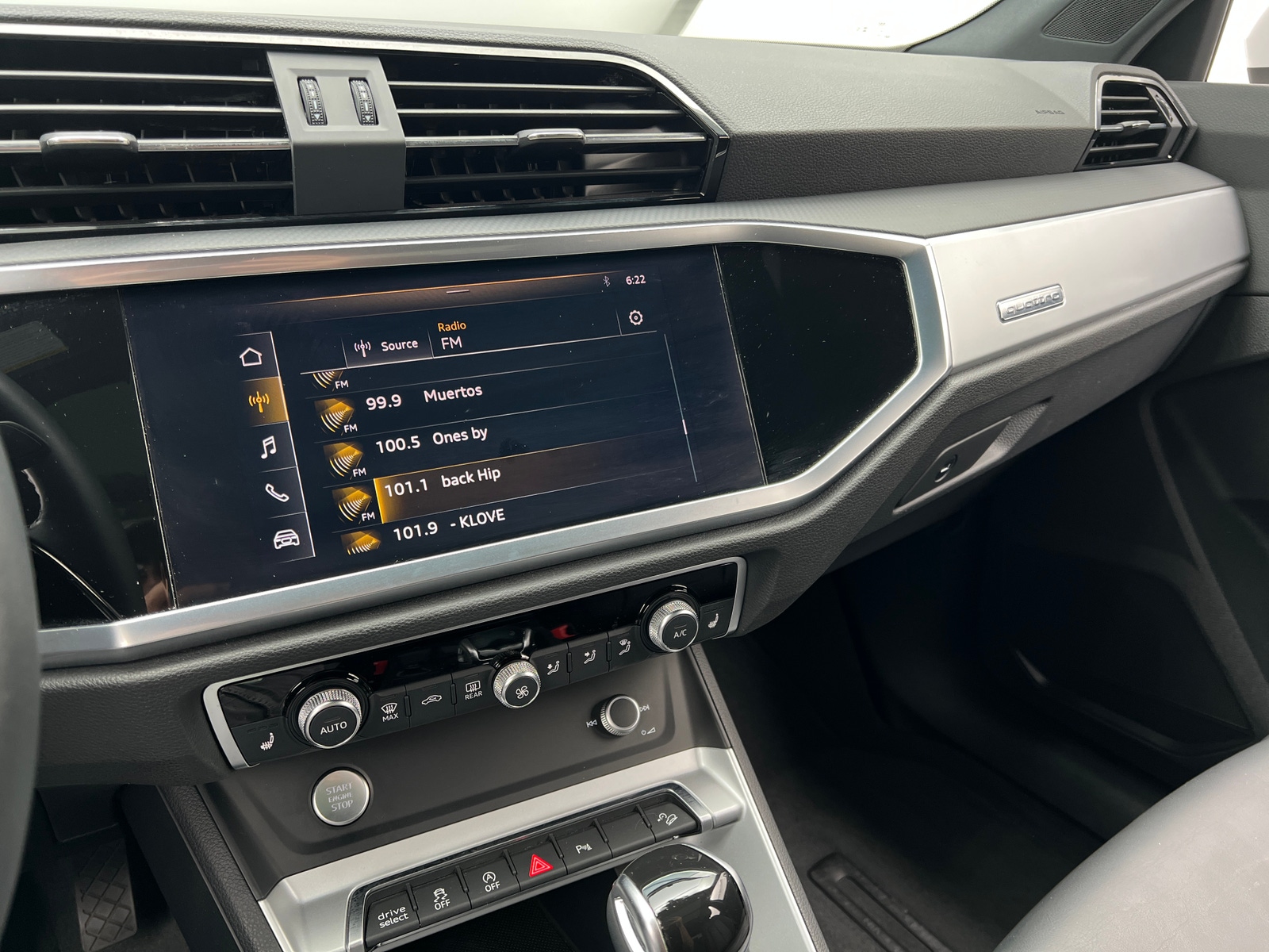 Thumbnail: 2020 Audi Q3 - 3