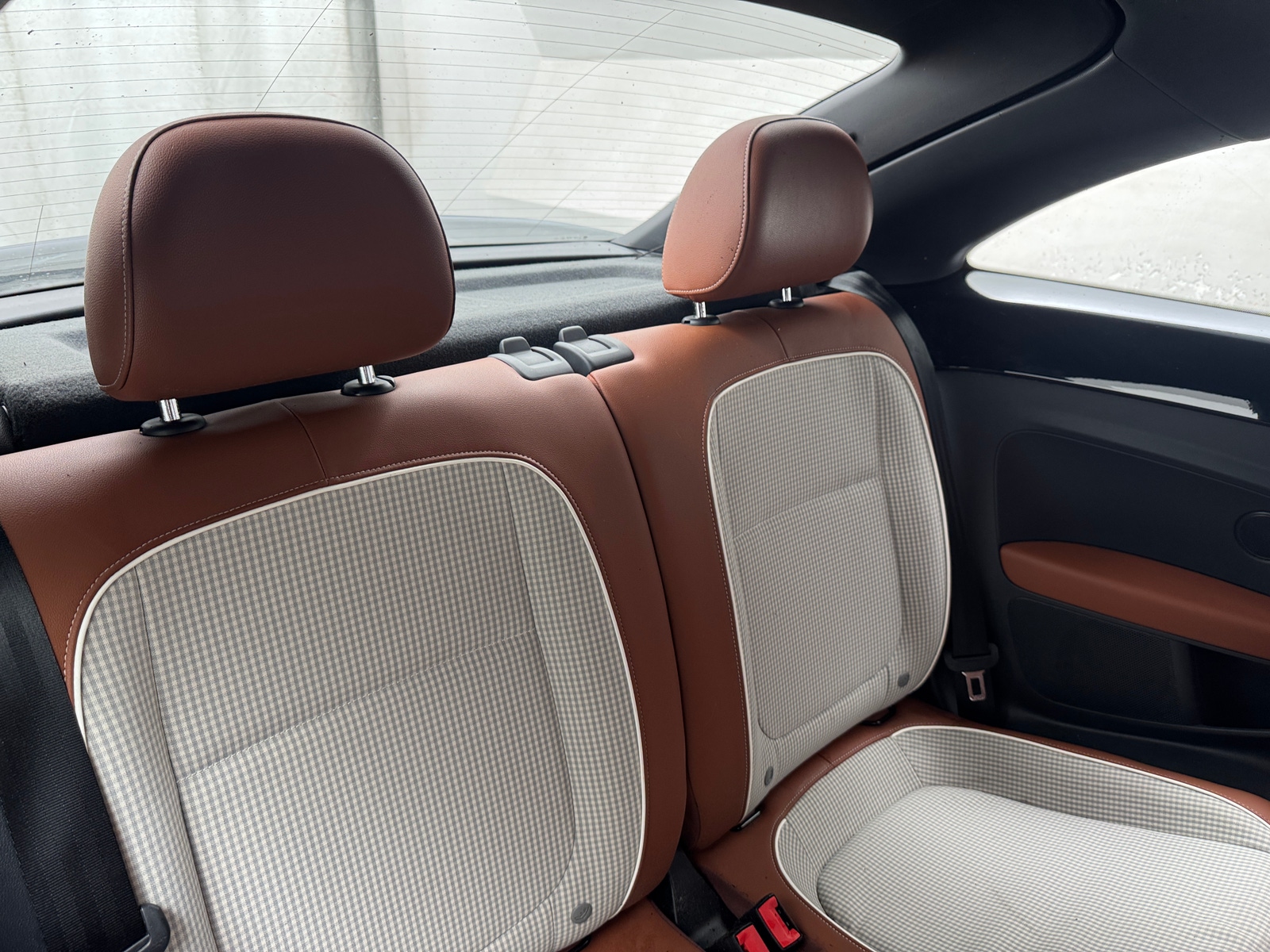 Thumbnail: 2016 Volkswagen Beetle - 6