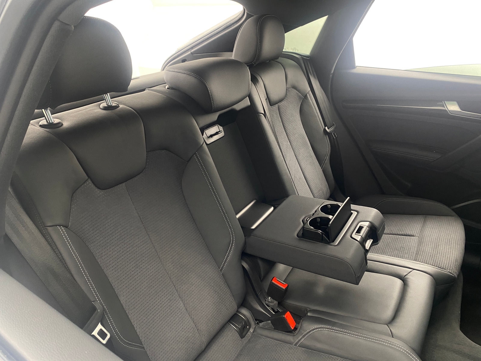 Thumbnail: 2022 Audi SQ5 - 5