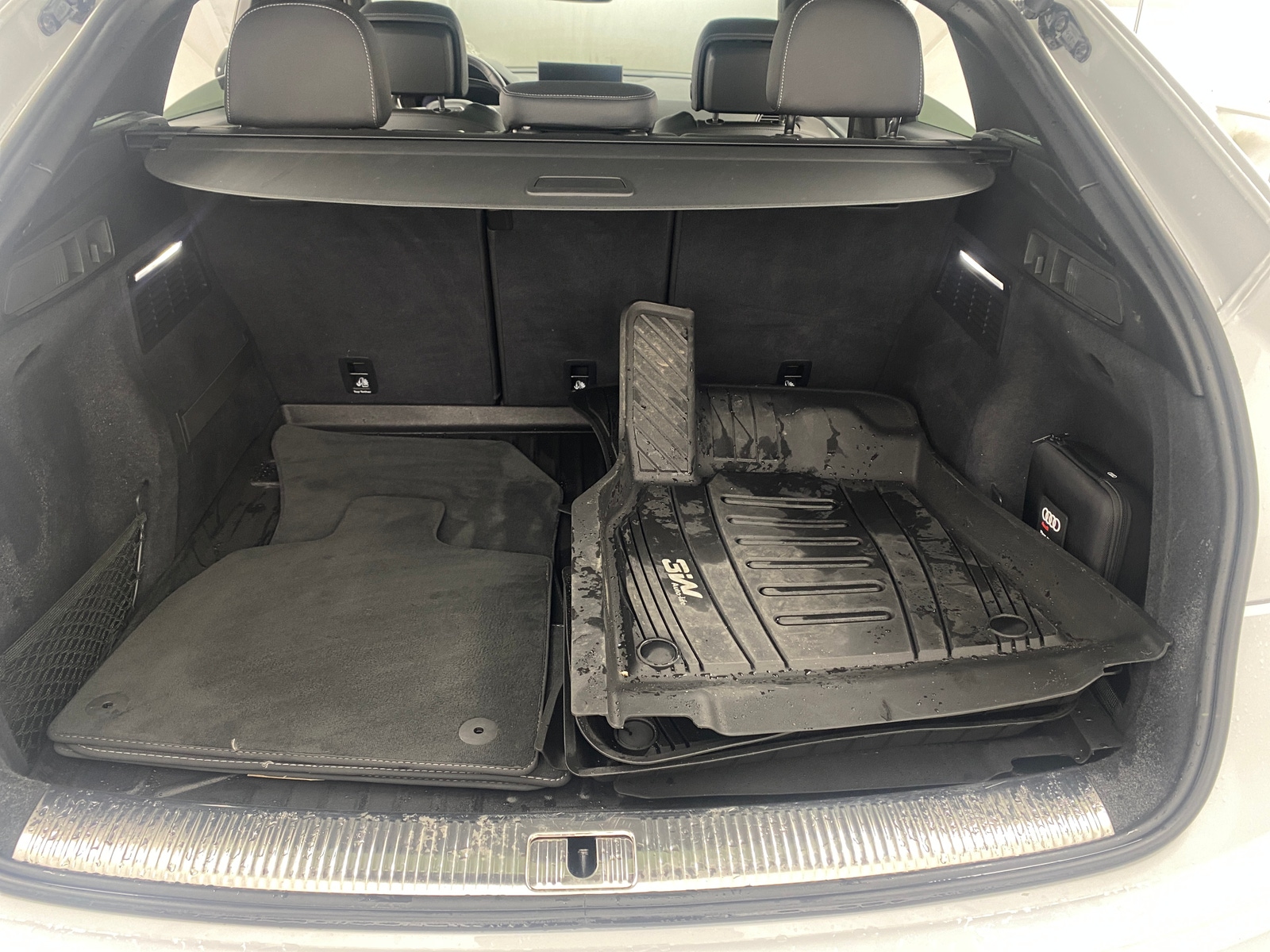 Thumbnail: 2022 Audi SQ5 - 6