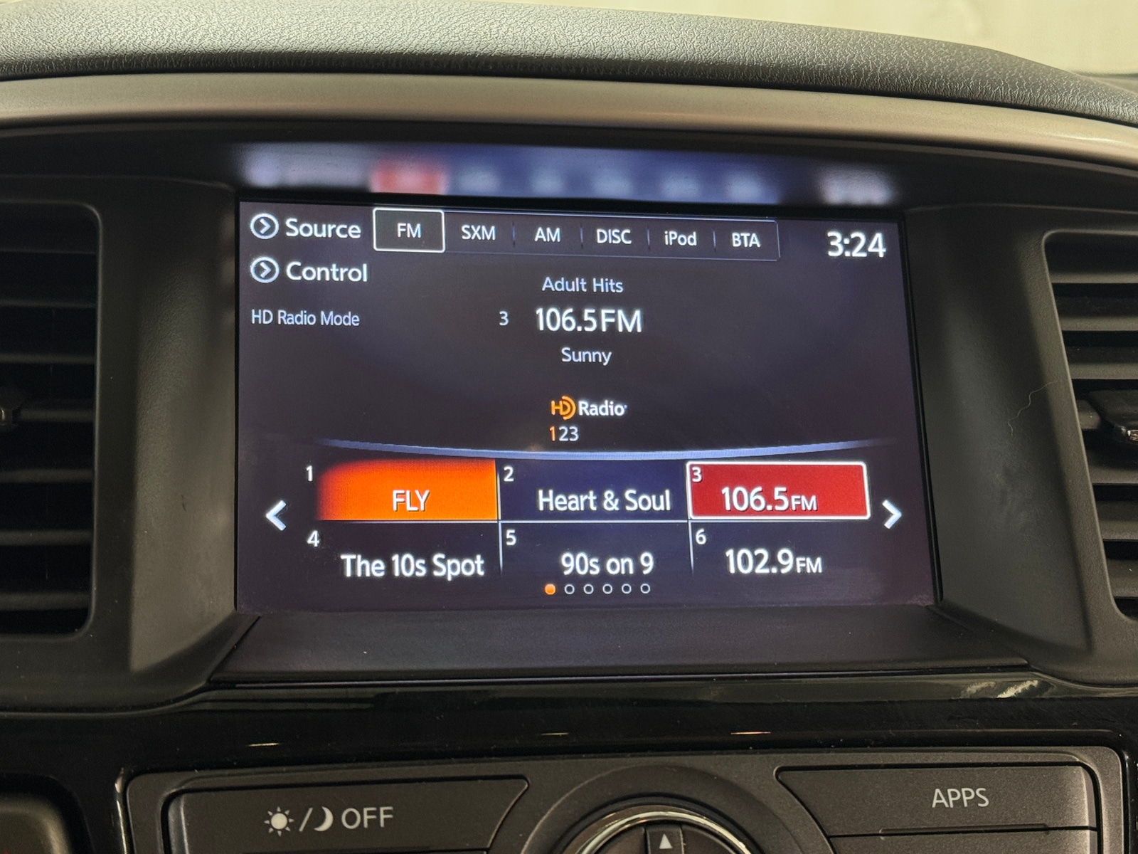 Thumbnail: 2019 Nissan Pathfinder - 4