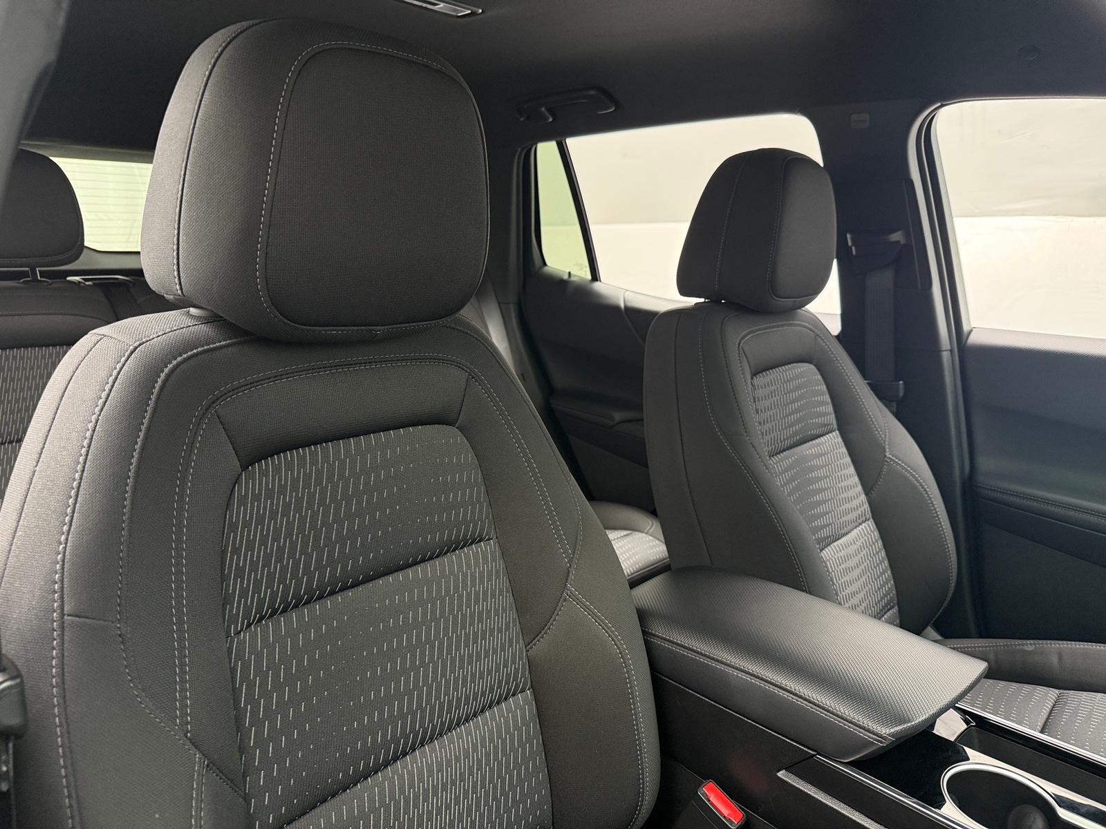 Thumbnail: 2025 Chevrolet Equinox - 2