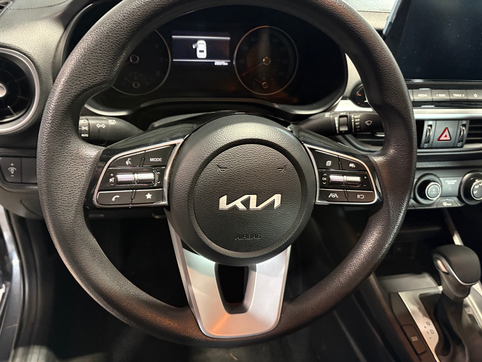 Thumbnail: 2024 Kia Forte - 5