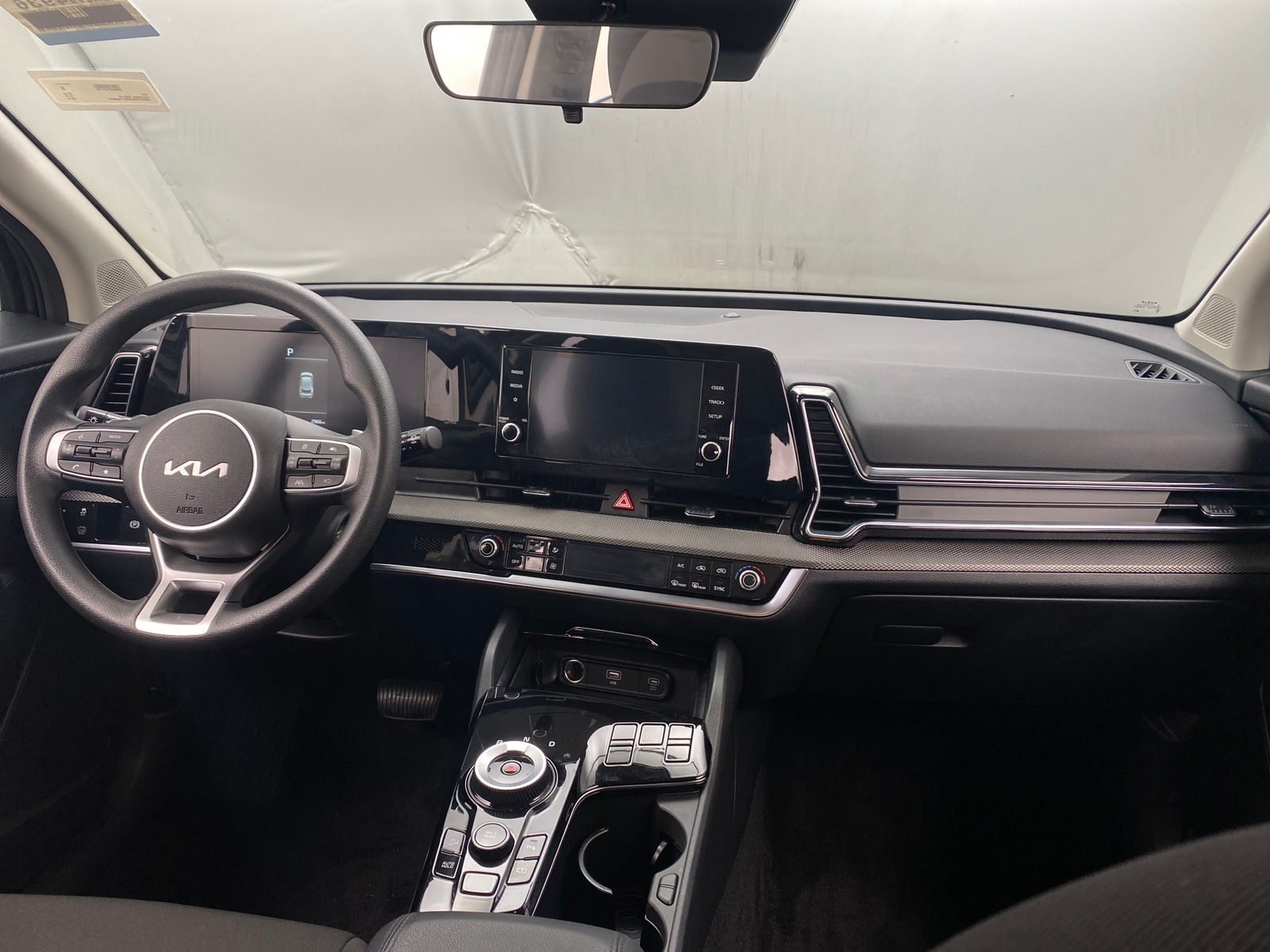 Thumbnail: 2025 Kia Sportage - 3