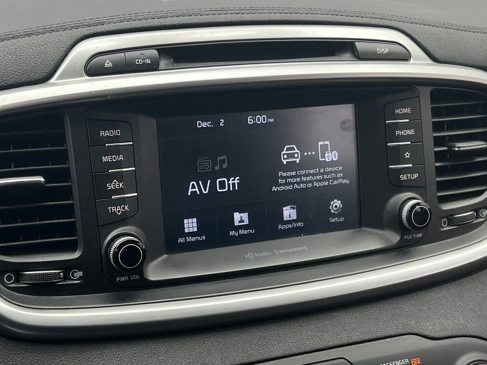 Thumbnail: 2019 Kia Sorento - 4