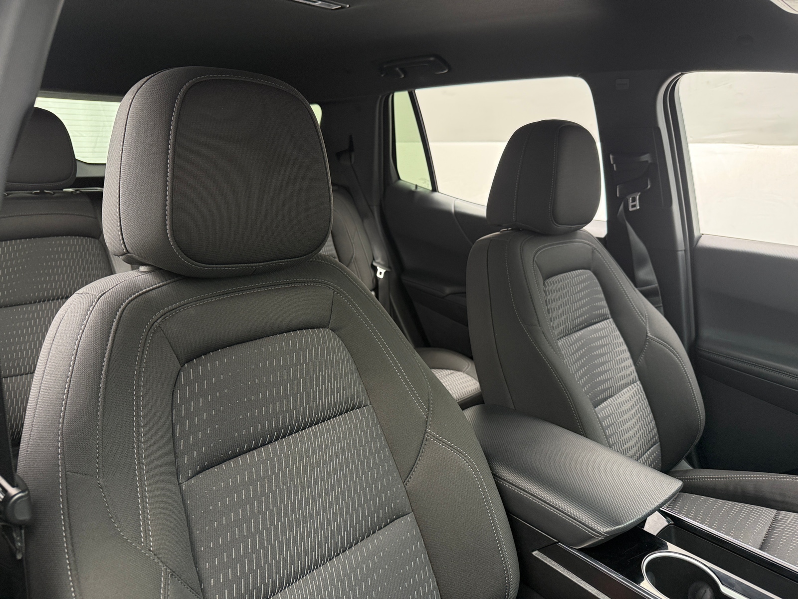 Thumbnail: 2025 Chevrolet Equinox - 2