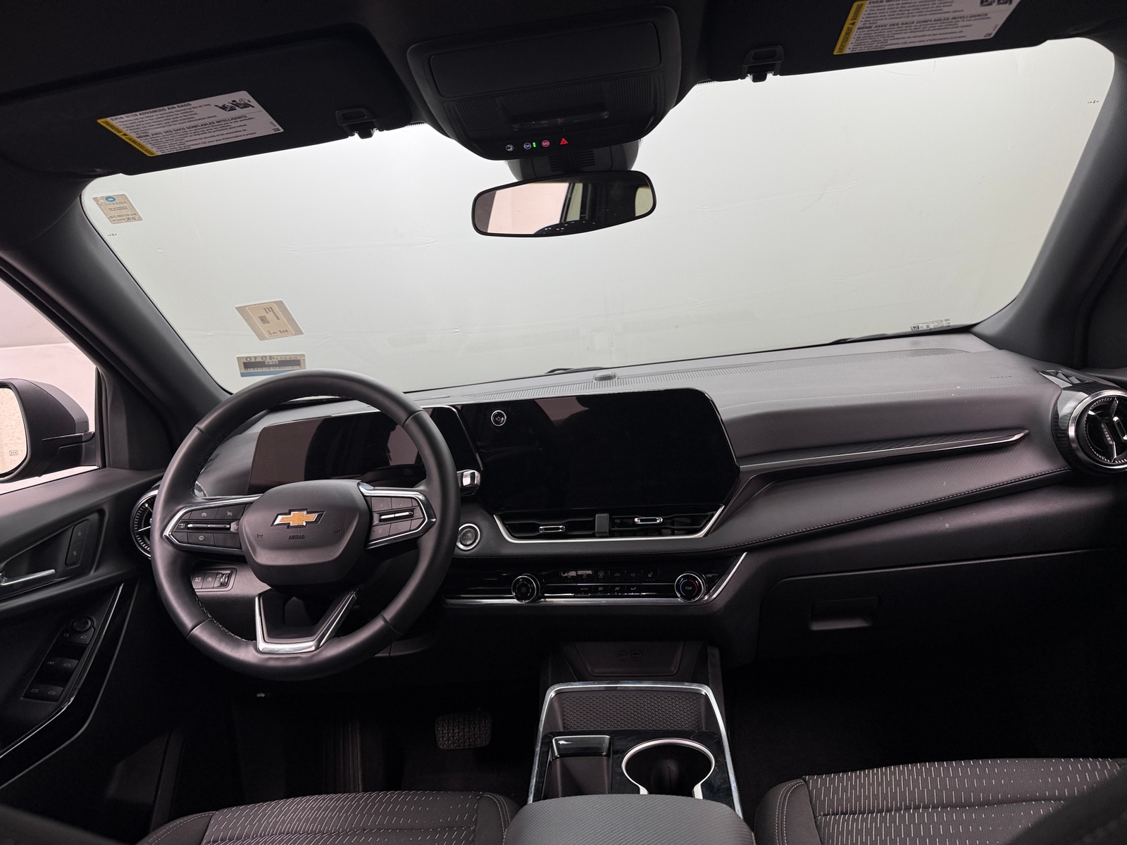 Thumbnail: 2025 Chevrolet Equinox - 3