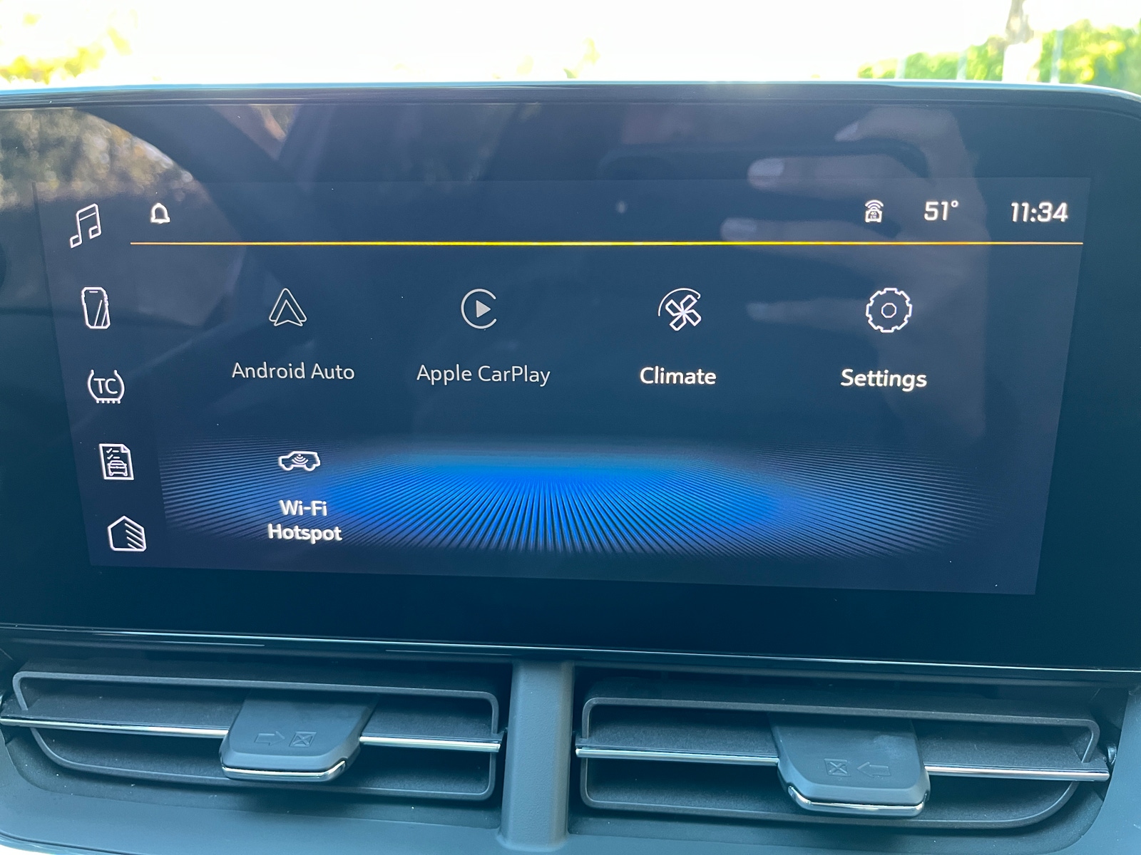 Thumbnail: 2025 Chevrolet Trax - 4