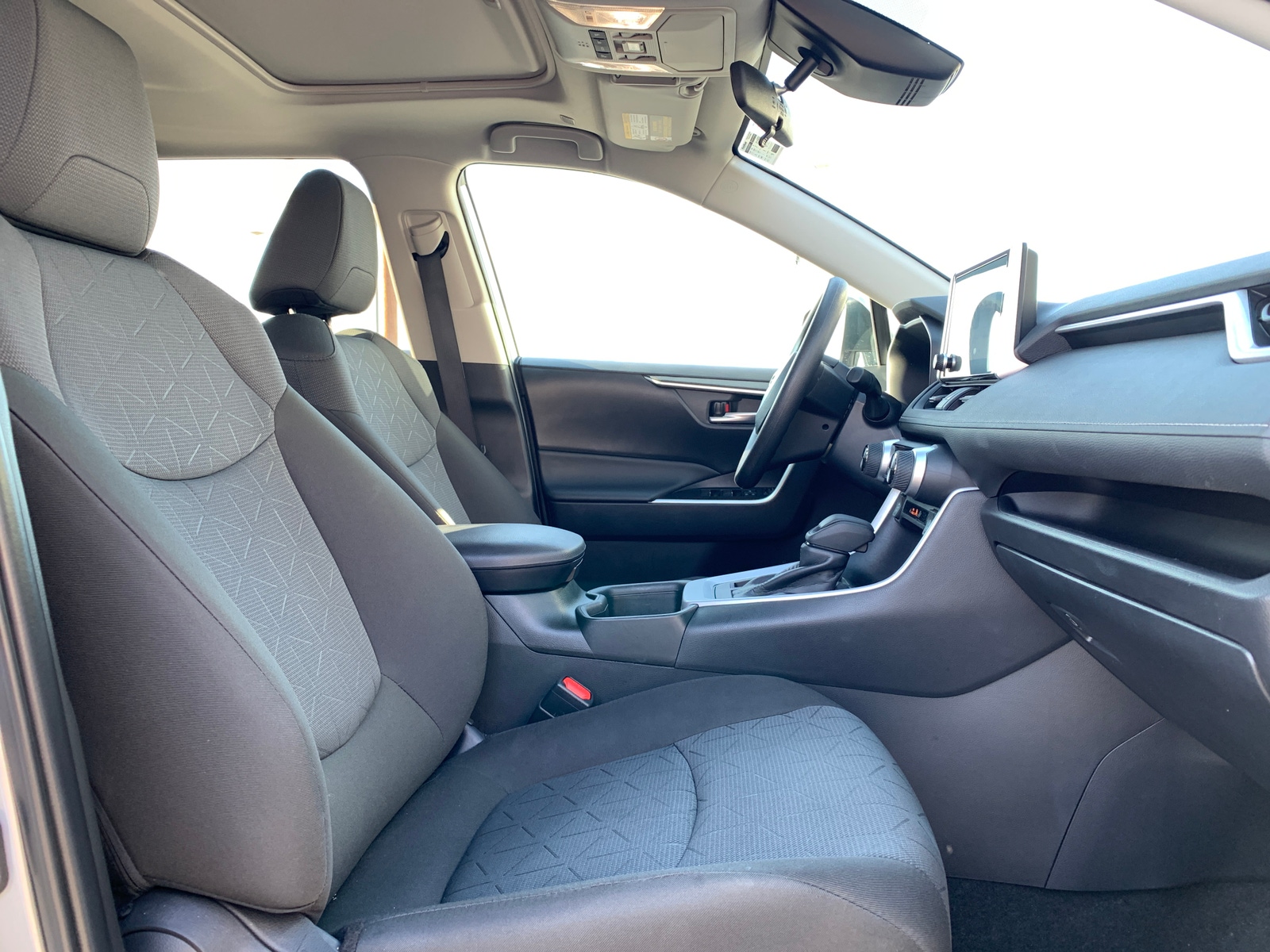 Thumbnail: 2025 Toyota RAV4 - 2