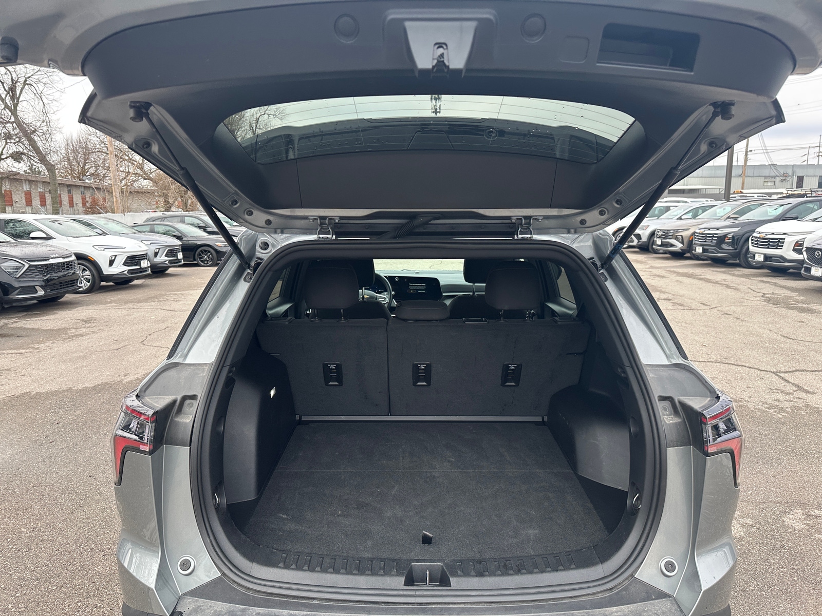 Thumbnail: 2025 Chevrolet Equinox - 6