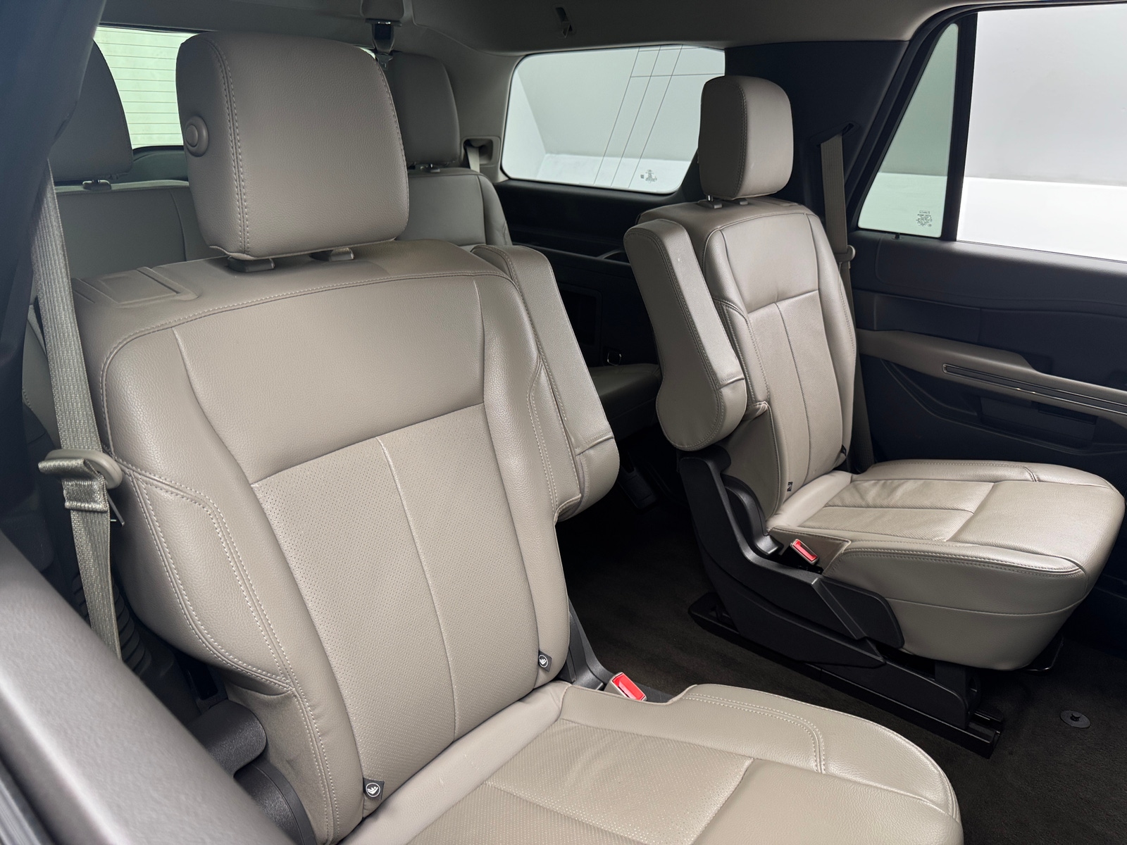 Thumbnail: 2020 Ford Expedition - 5