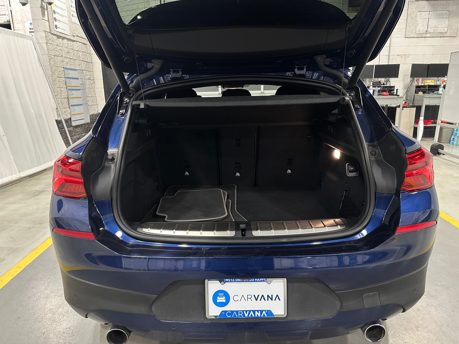 Thumbnail: 2019 BMW X2 - 6