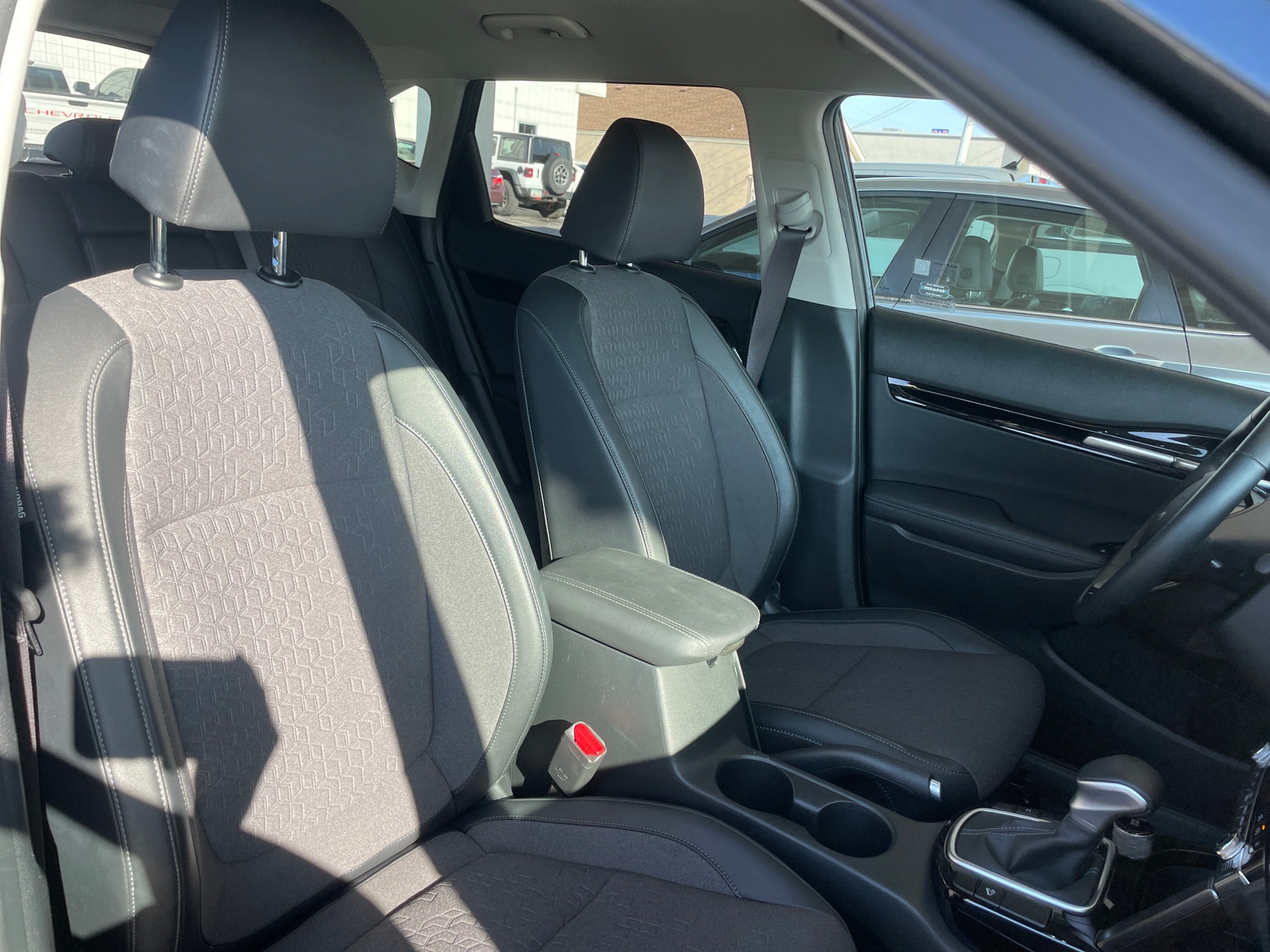 Thumbnail: 2025 Kia Seltos - 2