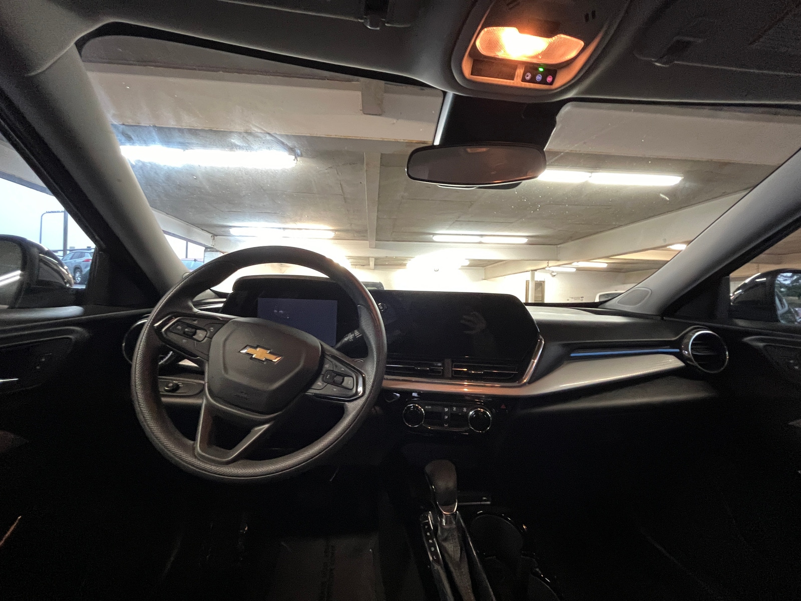 Thumbnail: 2025 Chevrolet Trax - 3