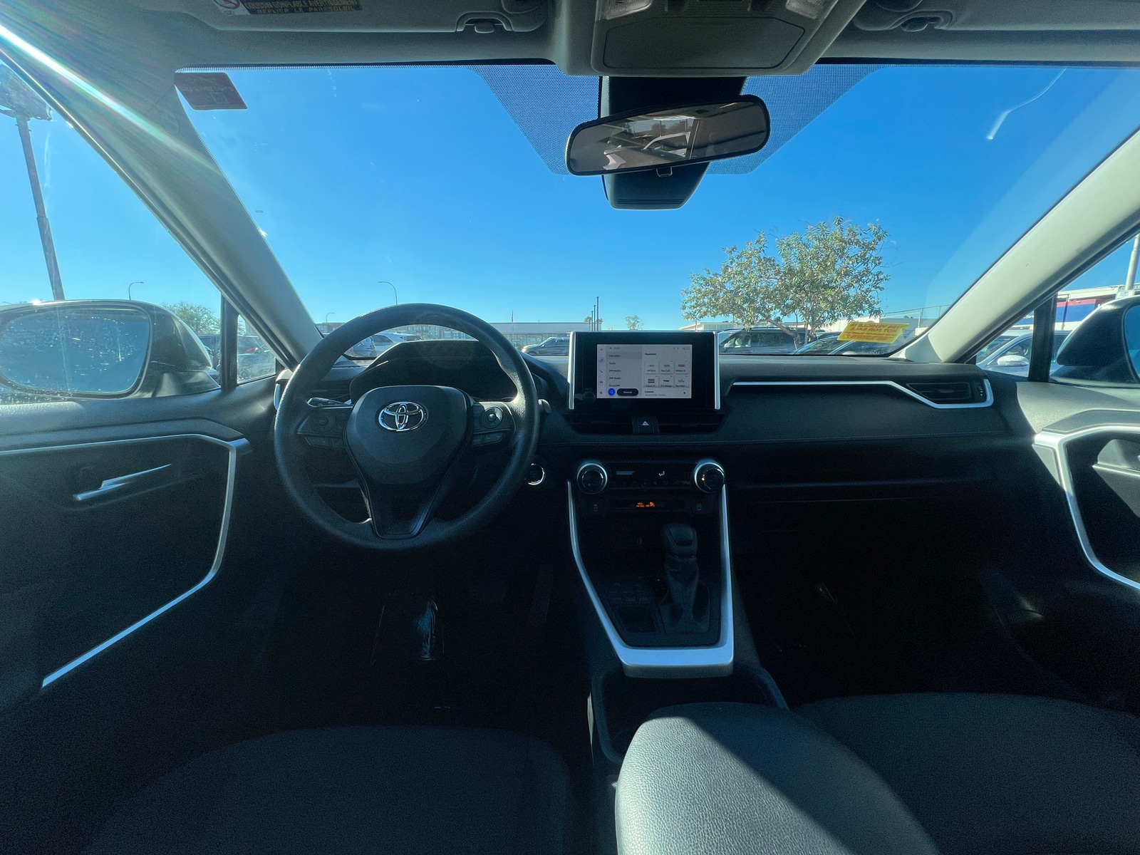 Thumbnail: 2025 Toyota RAV4 - 3