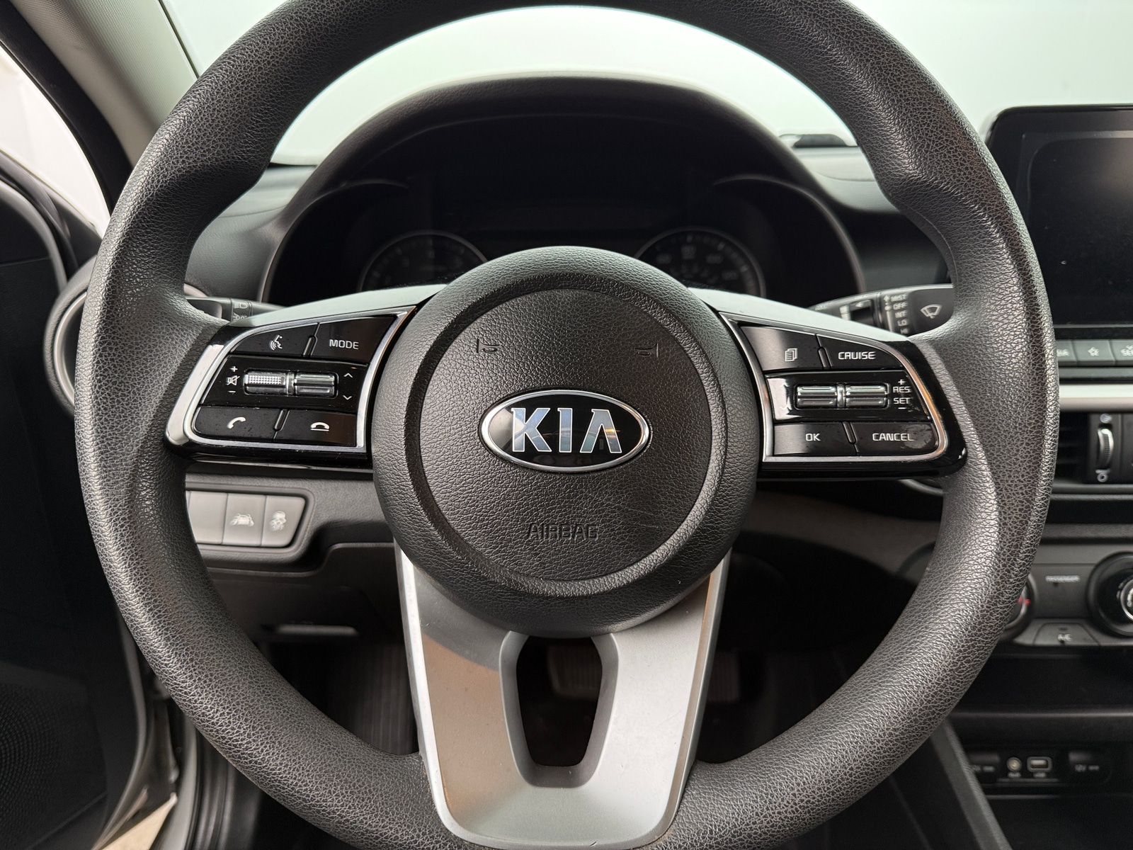 Thumbnail: 2020 Kia Forte - 5