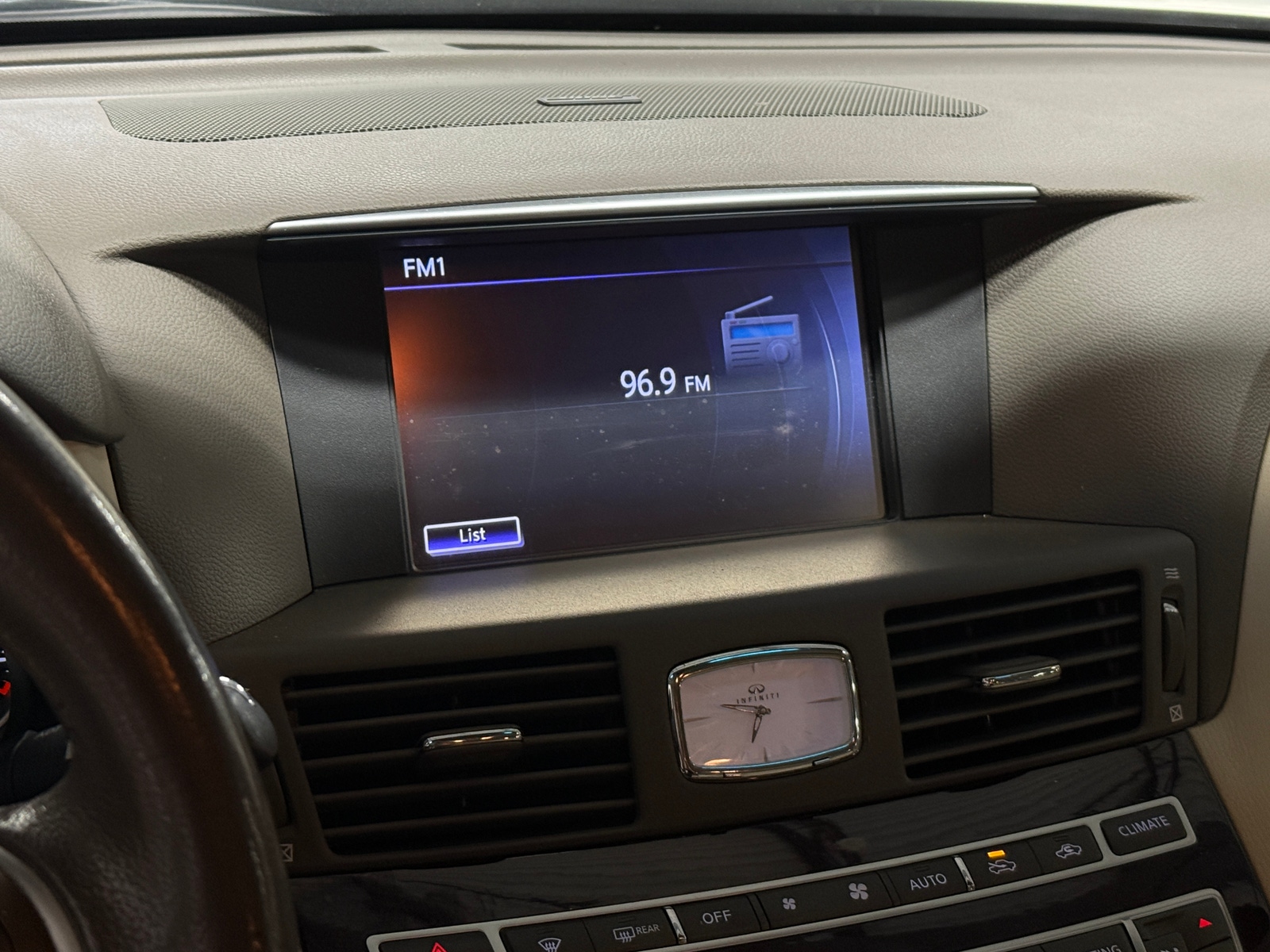 Thumbnail: 2013 INFINITI M37 - 3