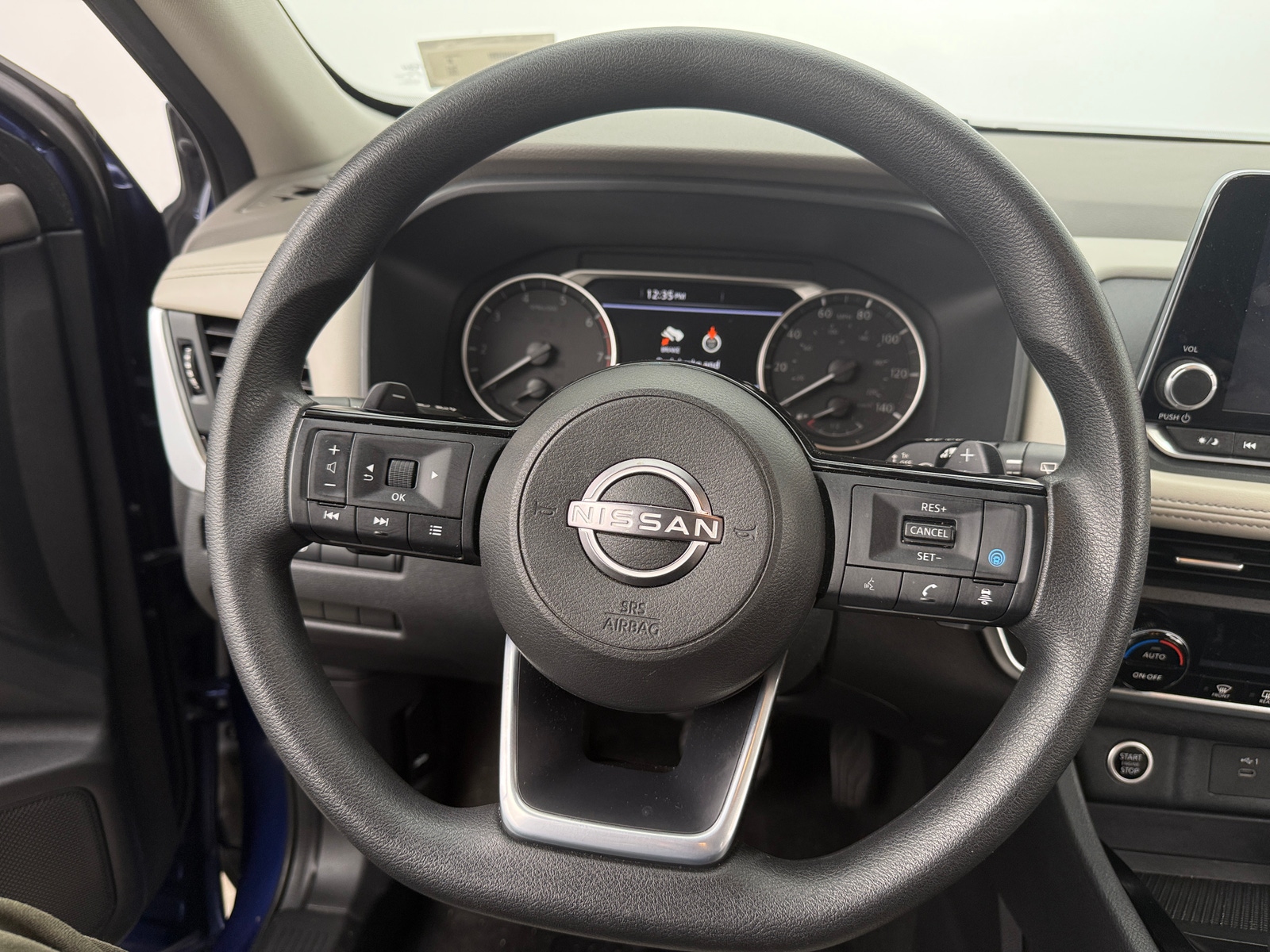 Thumbnail: 2023 Nissan Rogue - 5