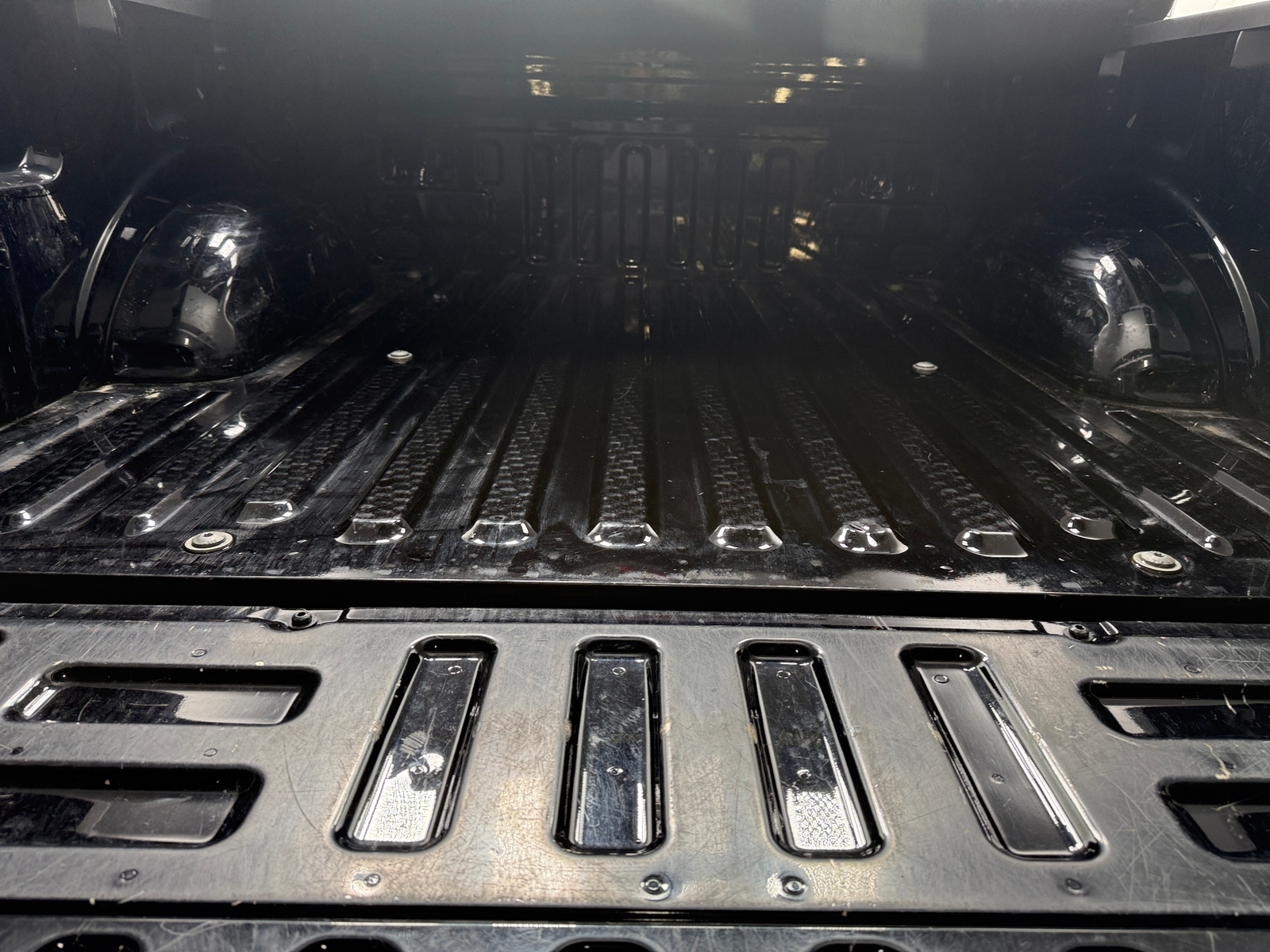 Thumbnail: 2019 Ford Econoline - 6