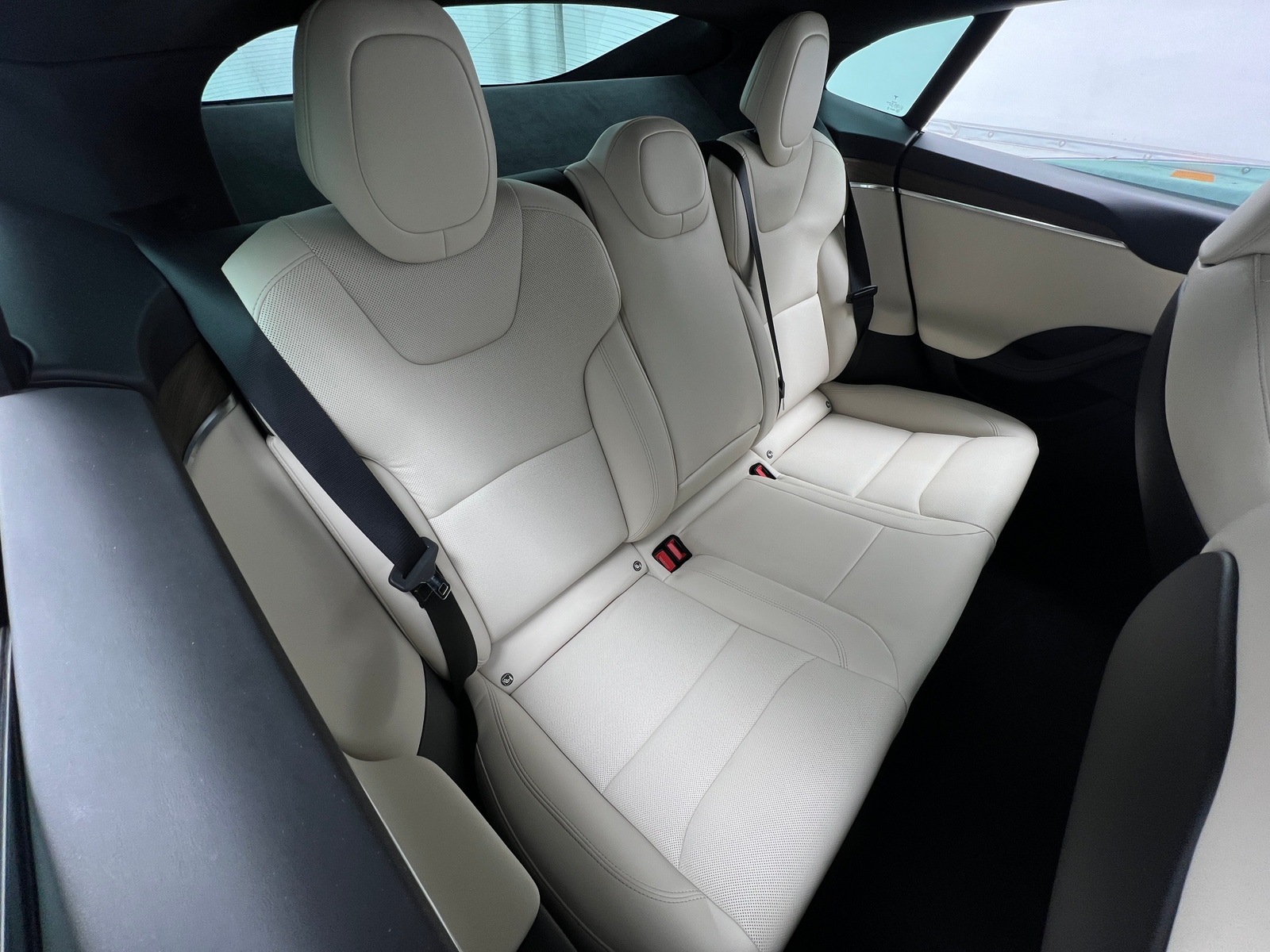 Thumbnail: 2022 Tesla Model S - 5