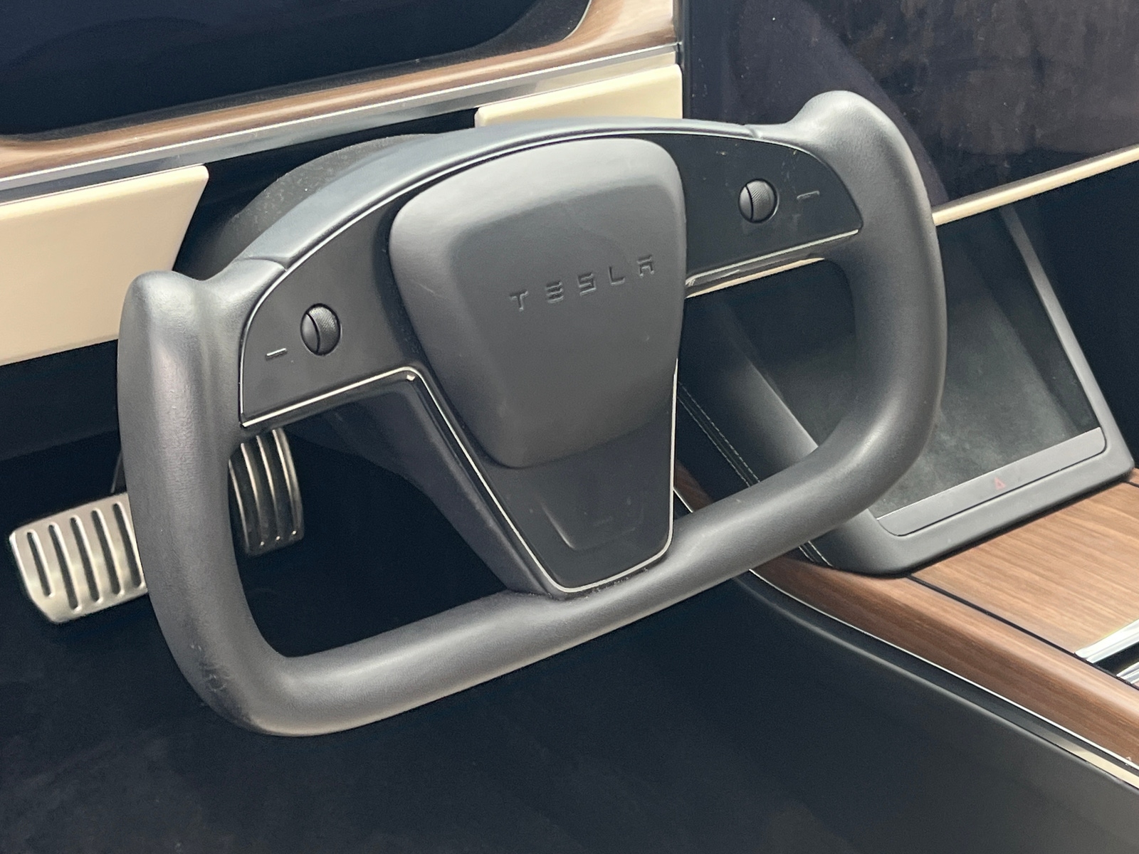 Thumbnail: 2022 Tesla Model S - 4