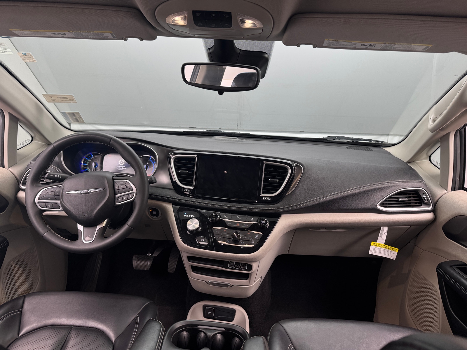 Thumbnail: 2023 Chrysler Pacifica - 2