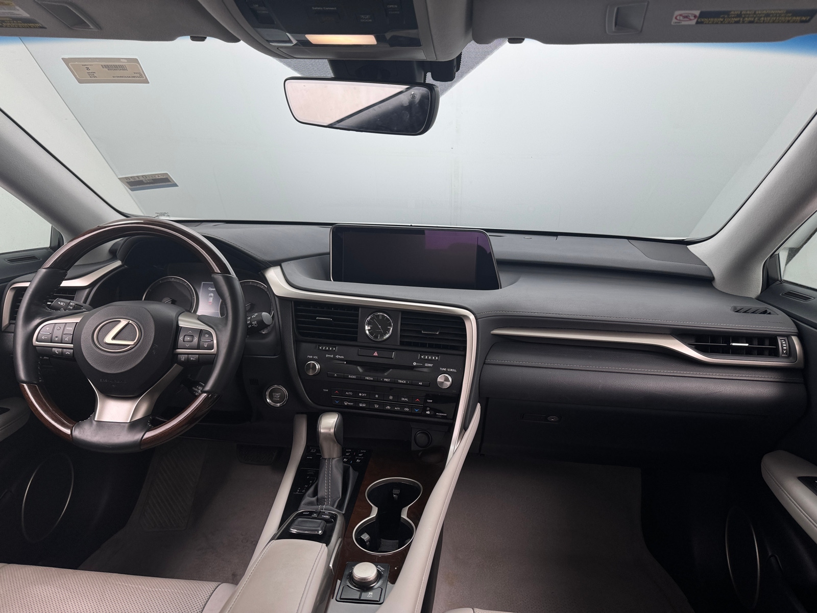 Thumbnail: 2018 Lexus RX - 3