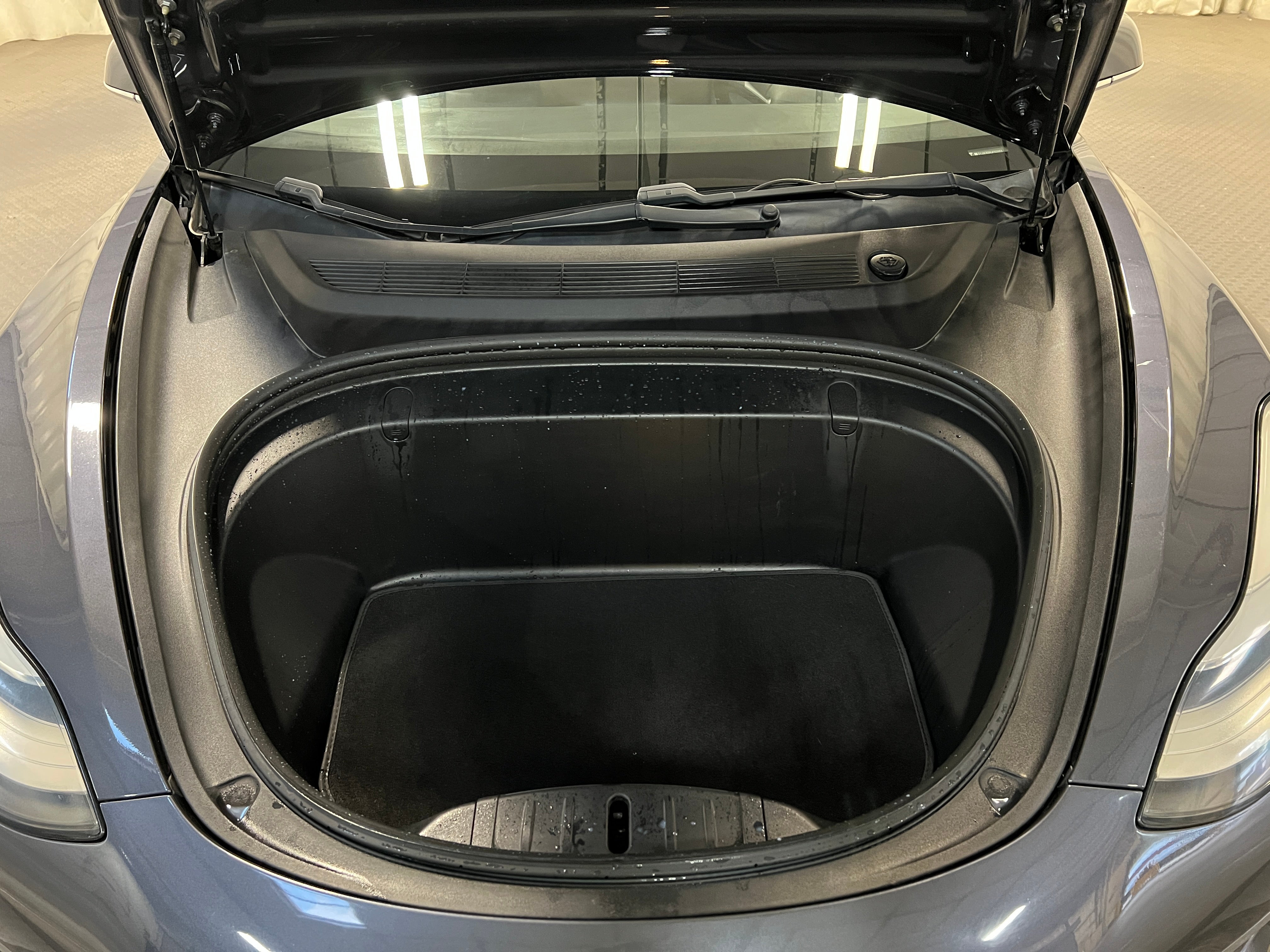Used 2018 Tesla Model 3 Long Range Dual Motor with VIN 5YJ3E1EB9JF103953 for sale in Oak Creek, WI