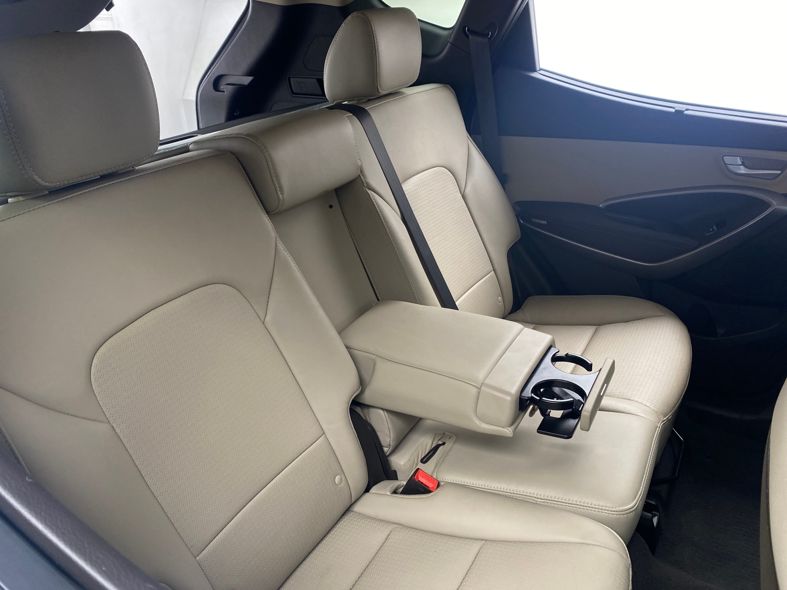 Thumbnail: 2016 Hyundai Santa Fe - 5