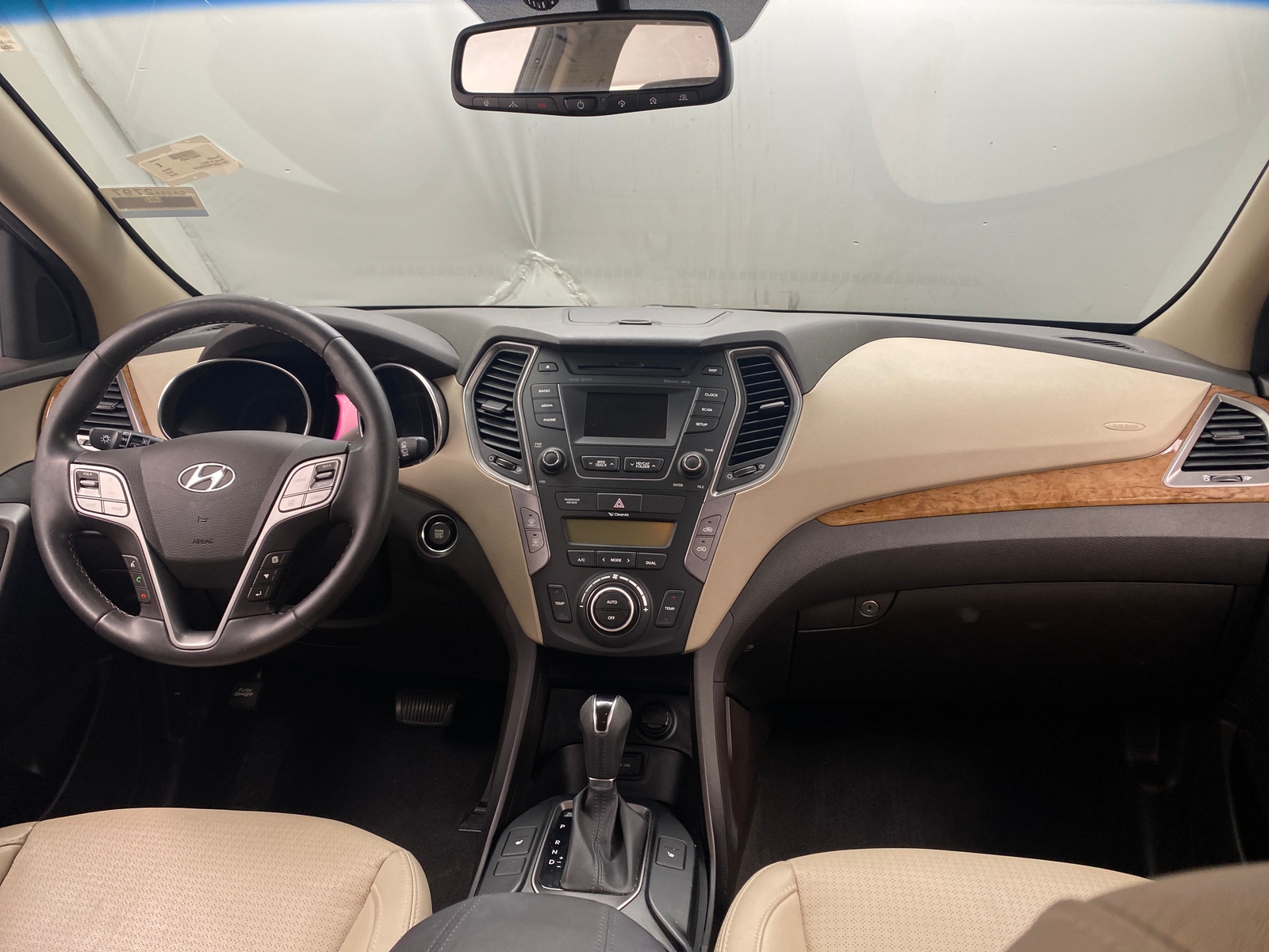 Thumbnail: 2016 Hyundai Santa Fe - 2