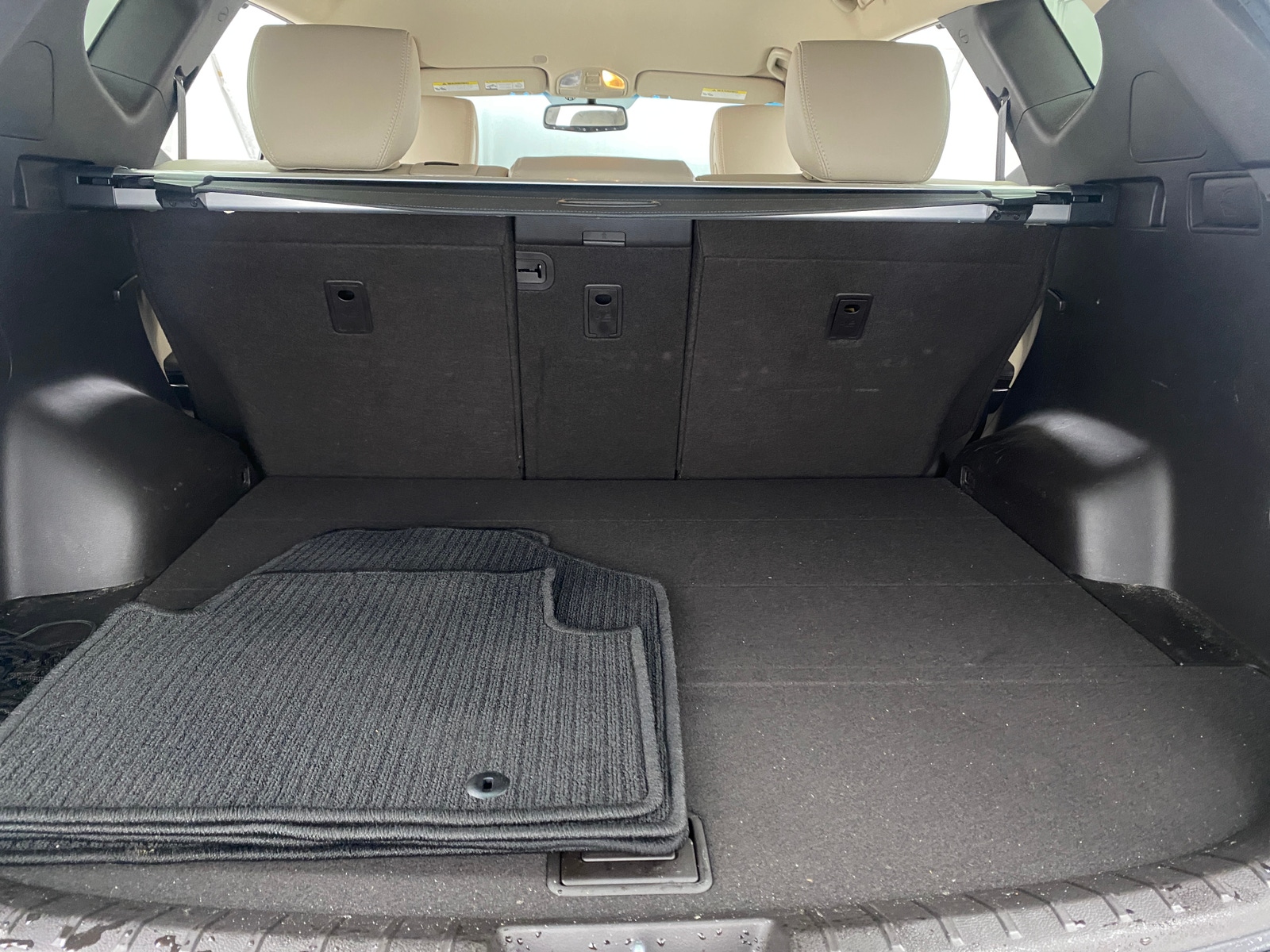 Thumbnail: 2016 Hyundai Santa Fe - 6