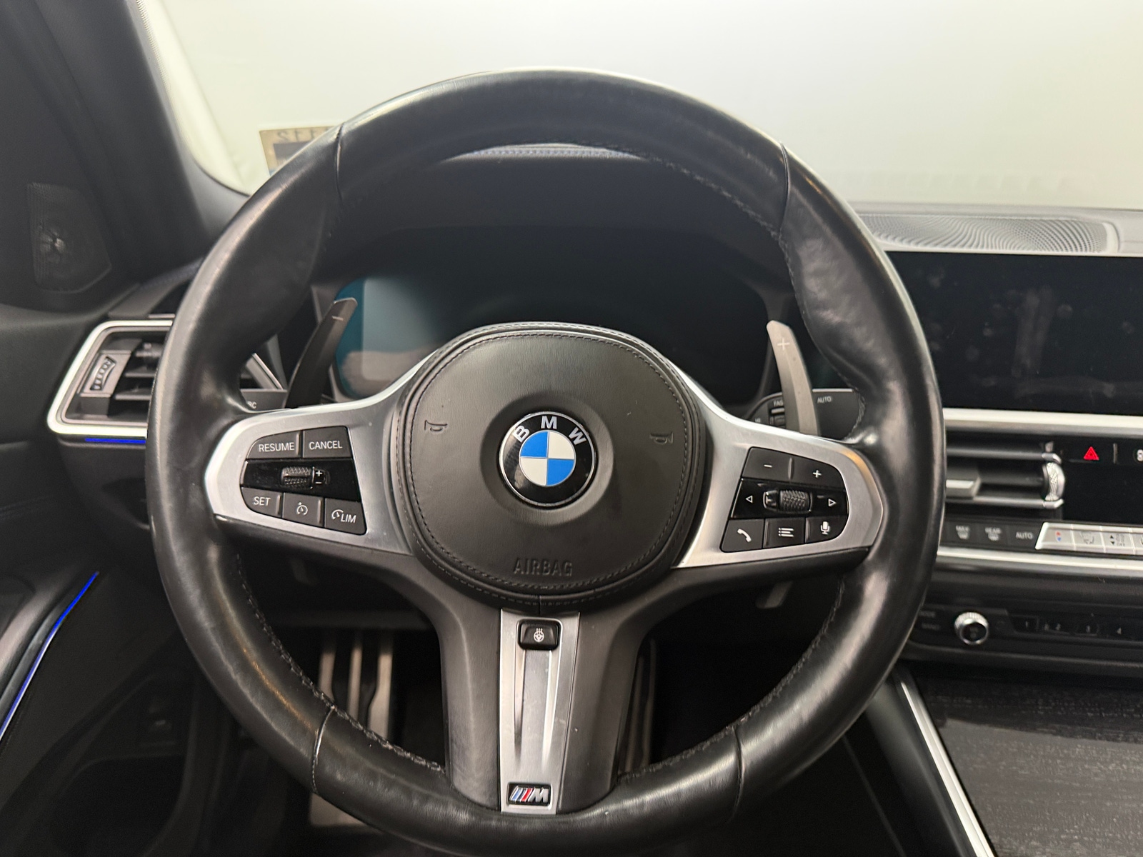 Thumbnail: 2022 BMW 3 Series - 4