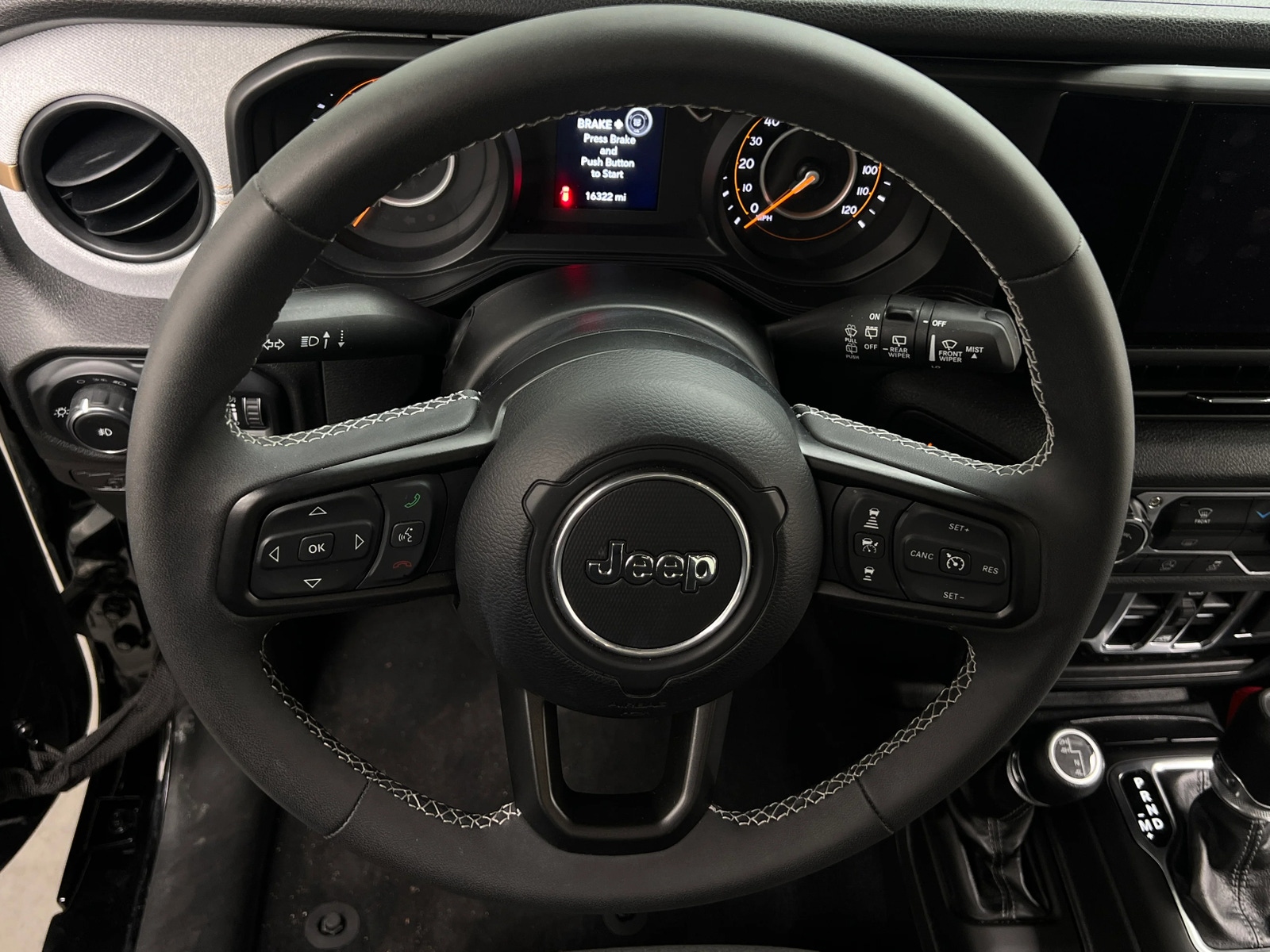 Thumbnail: 2025 Jeep Wrangler - 5