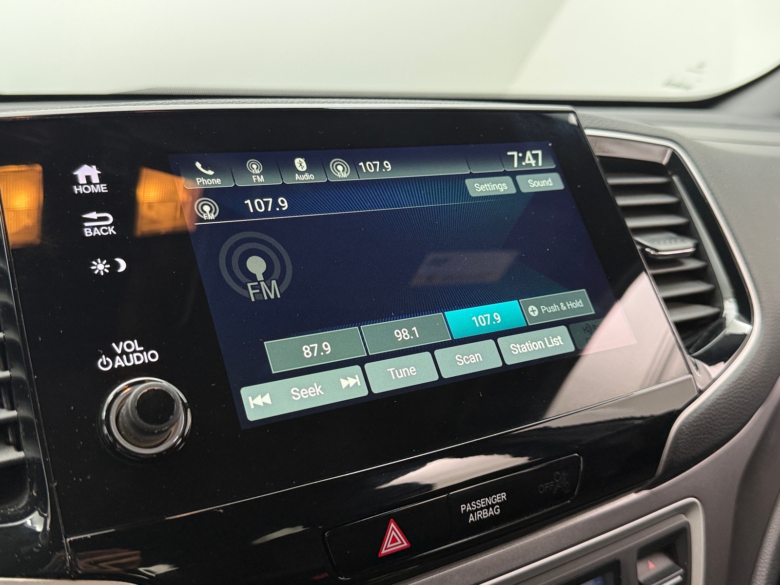 Thumbnail: 2022 Honda Pilot - 4