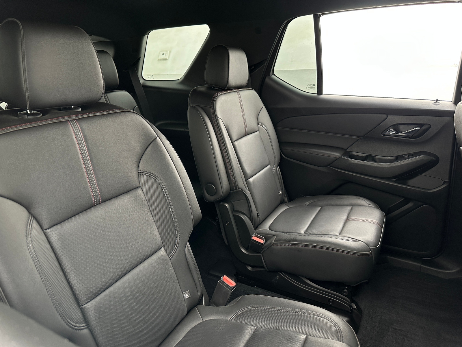 Thumbnail: 2023 Chevrolet Traverse - 5