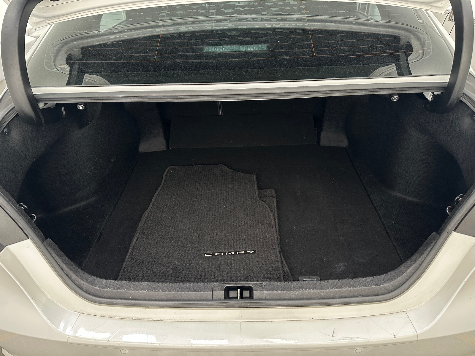 Thumbnail: 2018 Toyota Camry - 6