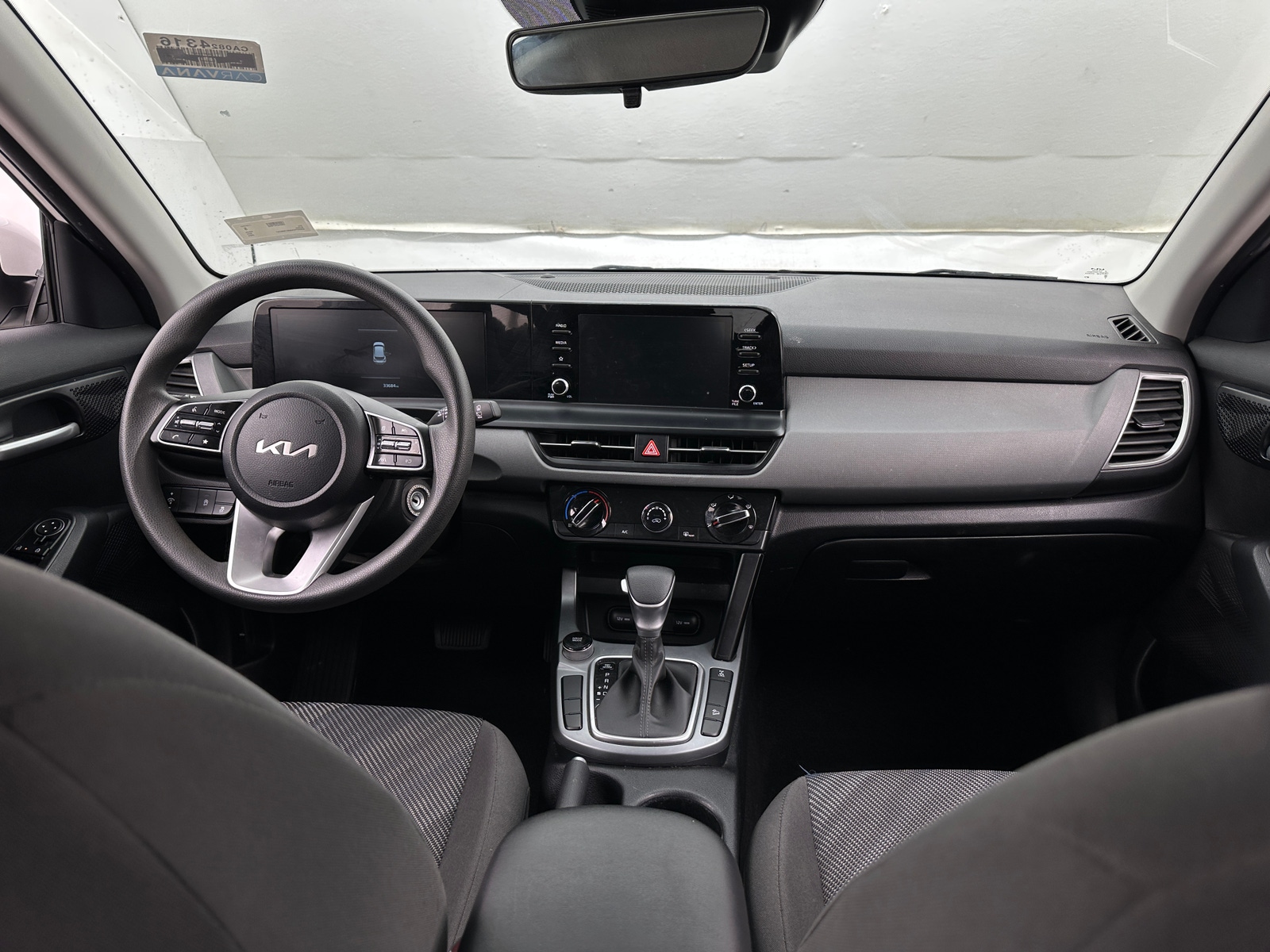 Thumbnail: 2024 Kia Seltos - 3