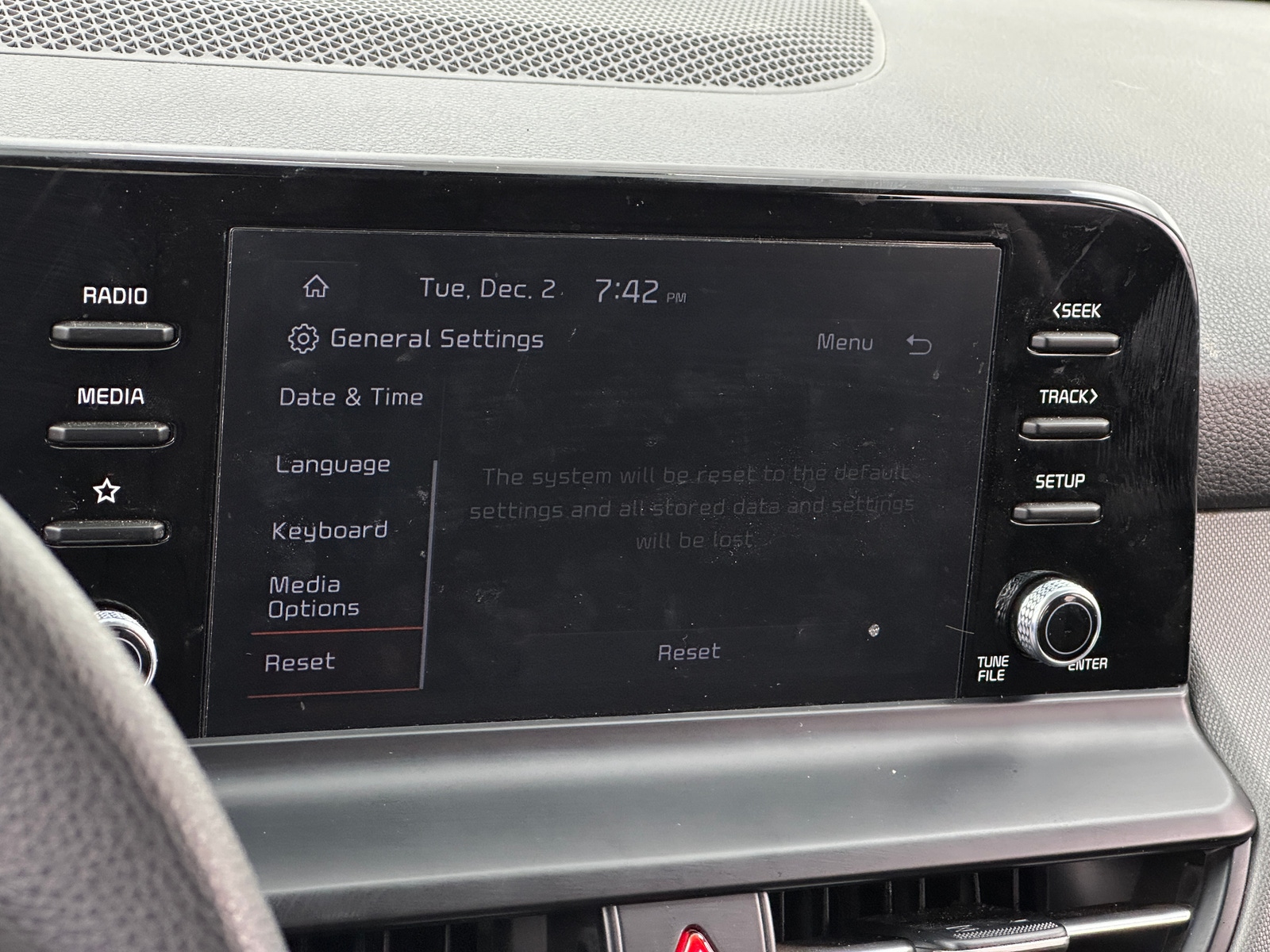 Thumbnail: 2024 Kia Seltos - 4