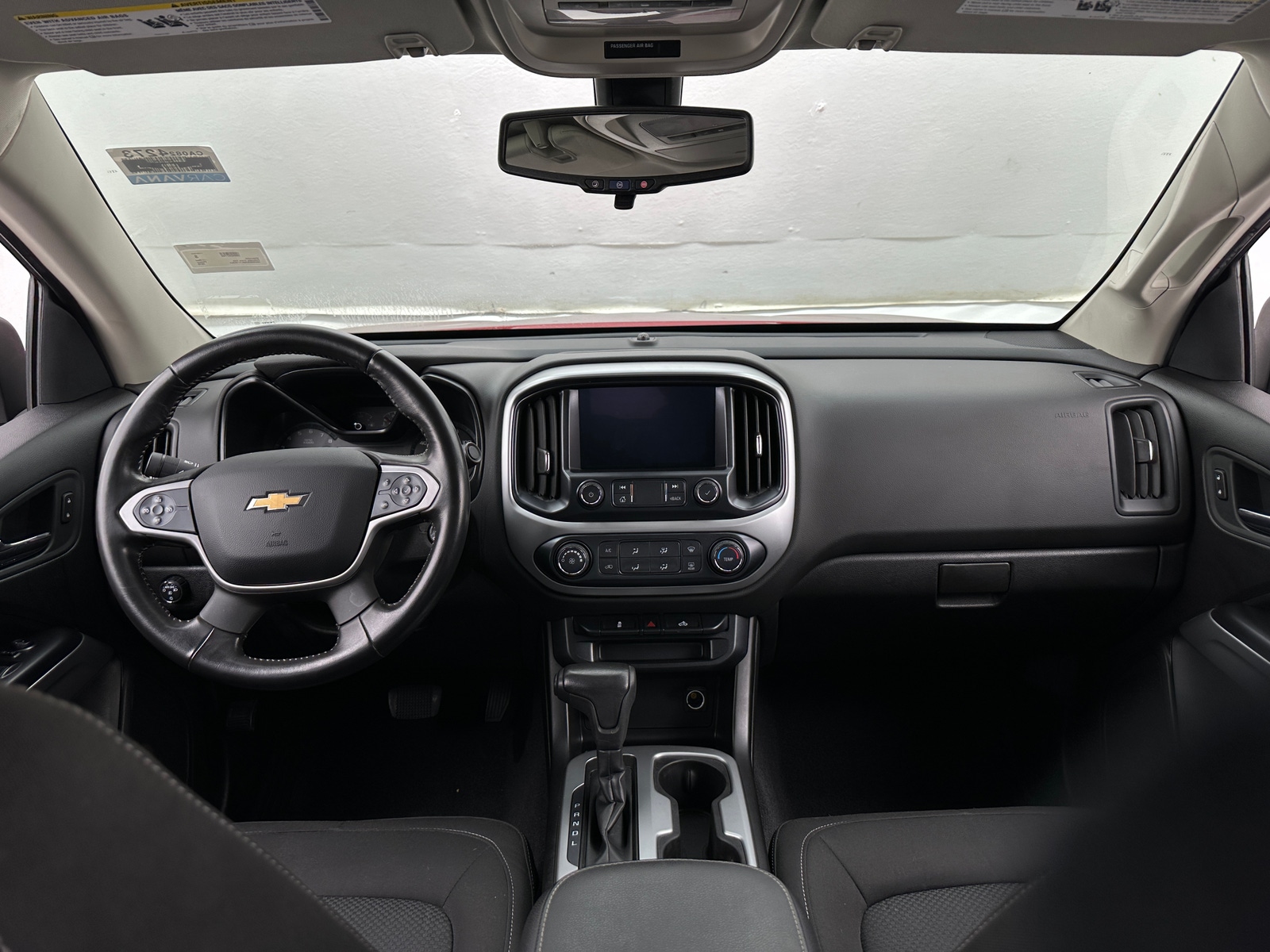 Thumbnail: 2019 Chevrolet Colorado - 3