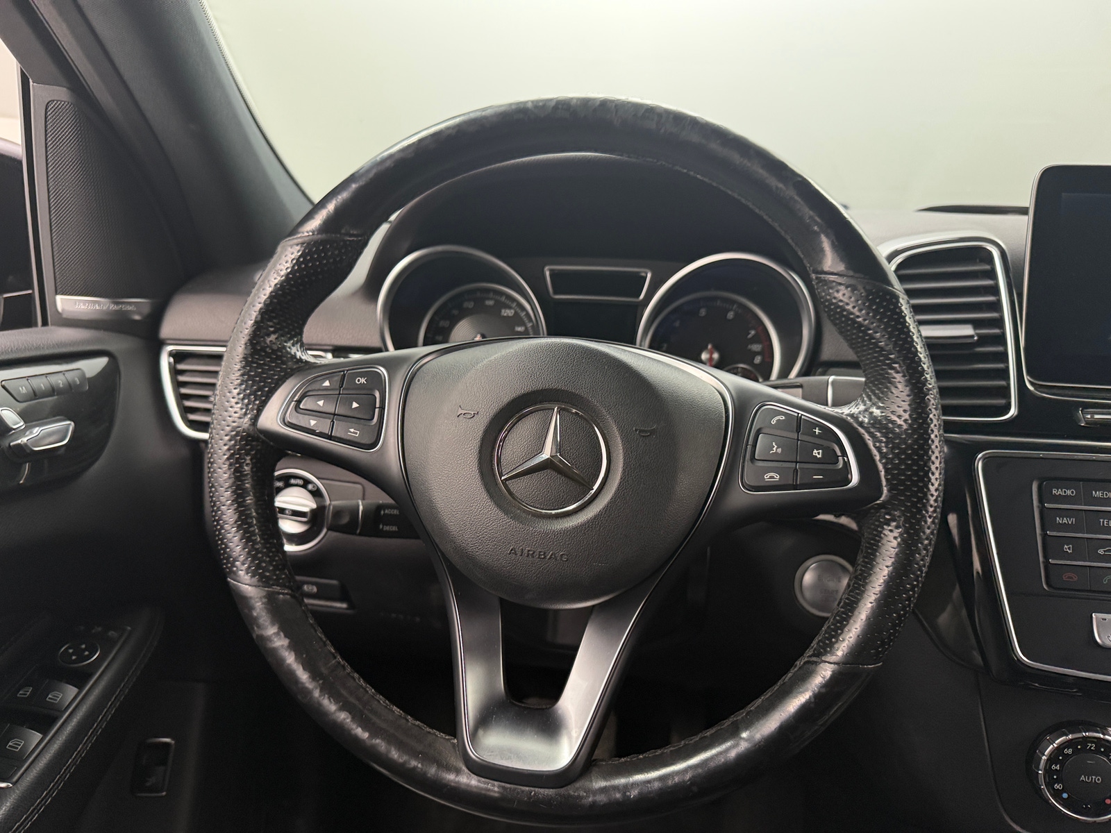 Thumbnail: 2018 Mercedes-Benz GLE - 5