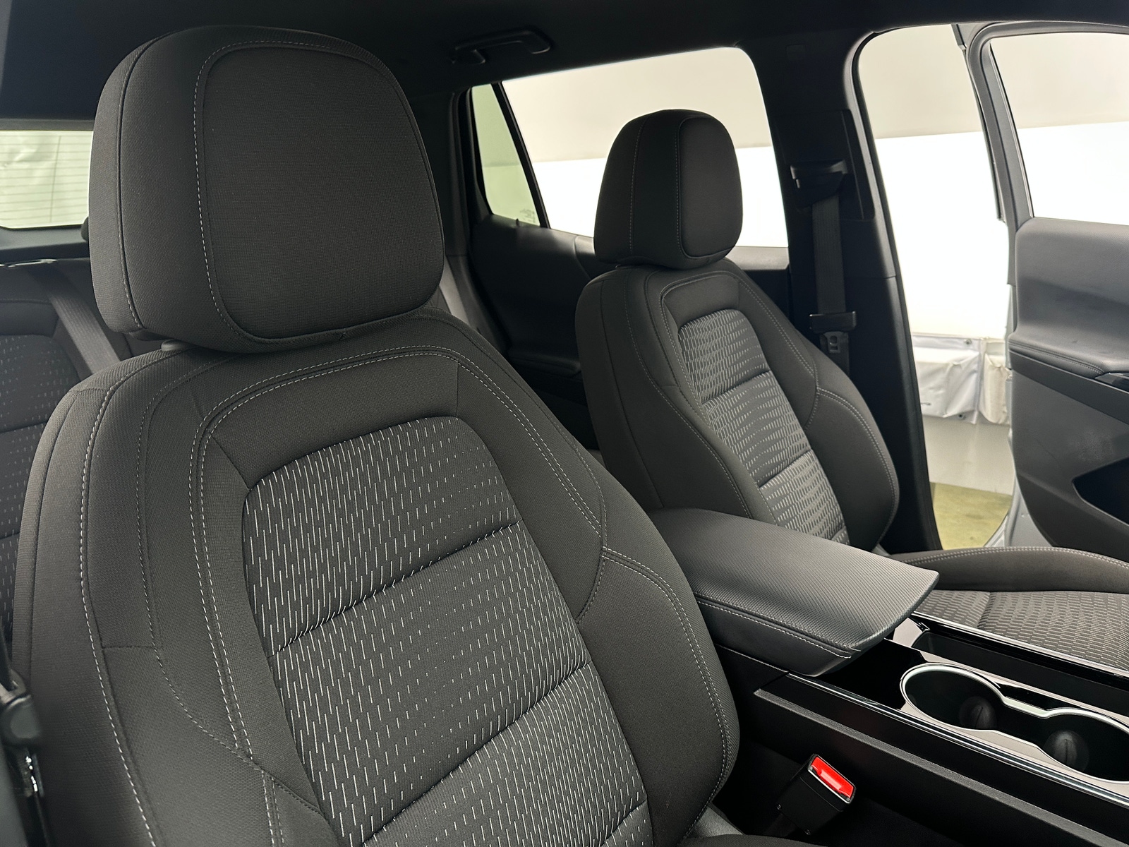 Thumbnail: 2025 Chevrolet Equinox - 2