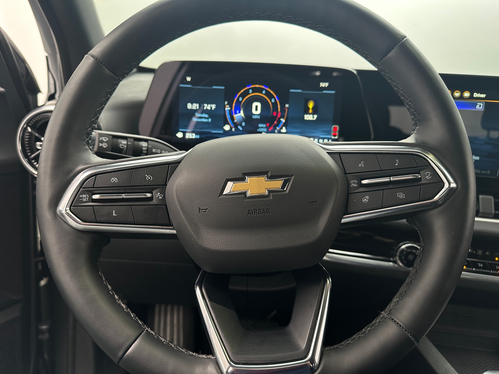 Thumbnail: 2025 Chevrolet Equinox - 5