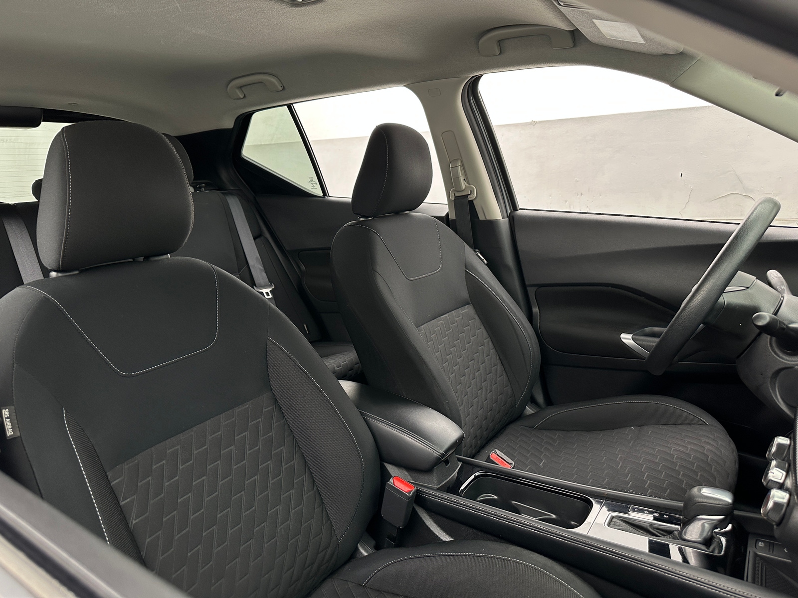 Thumbnail: 2023 Nissan Kicks - 2