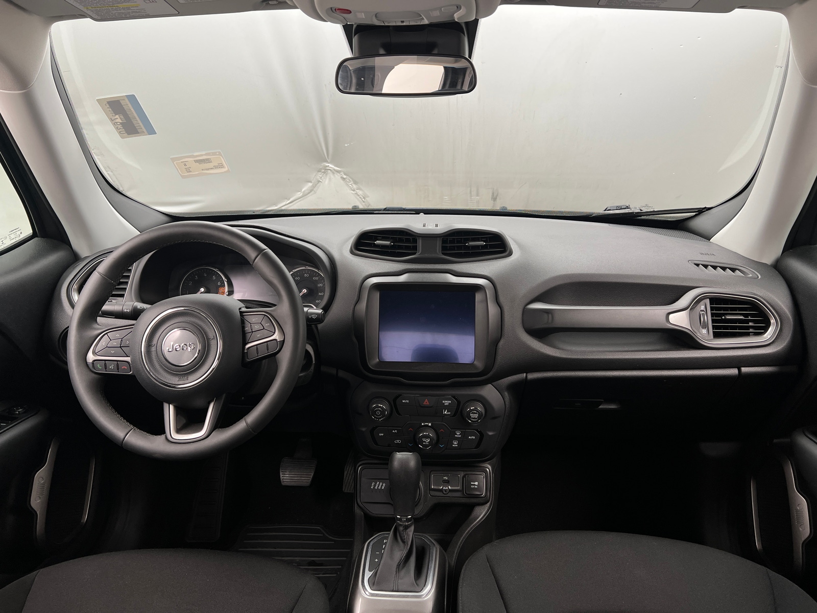 Thumbnail: 2022 Jeep Renegade - 3