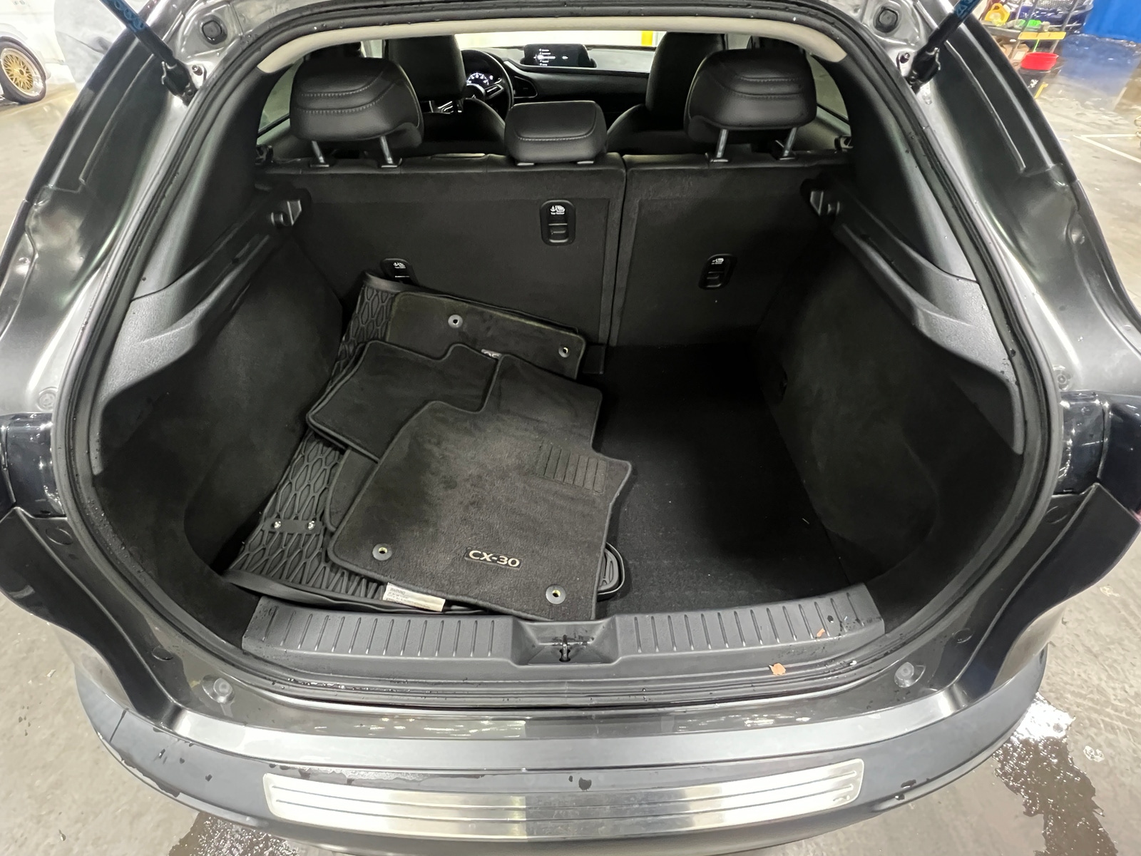 Thumbnail: 2023 Mazda CX-30 - 6