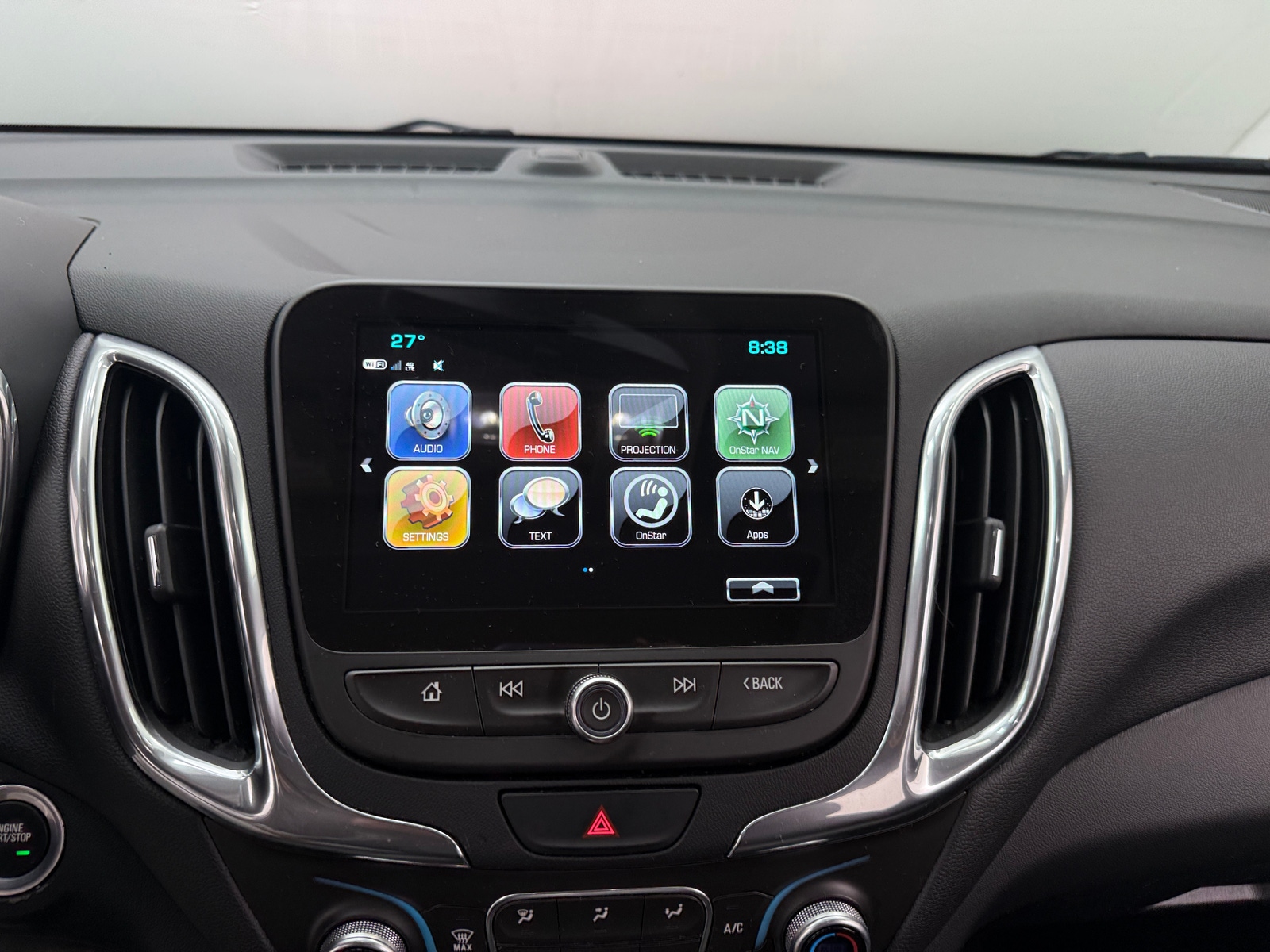 Thumbnail: 2018 Chevrolet Equinox - 4