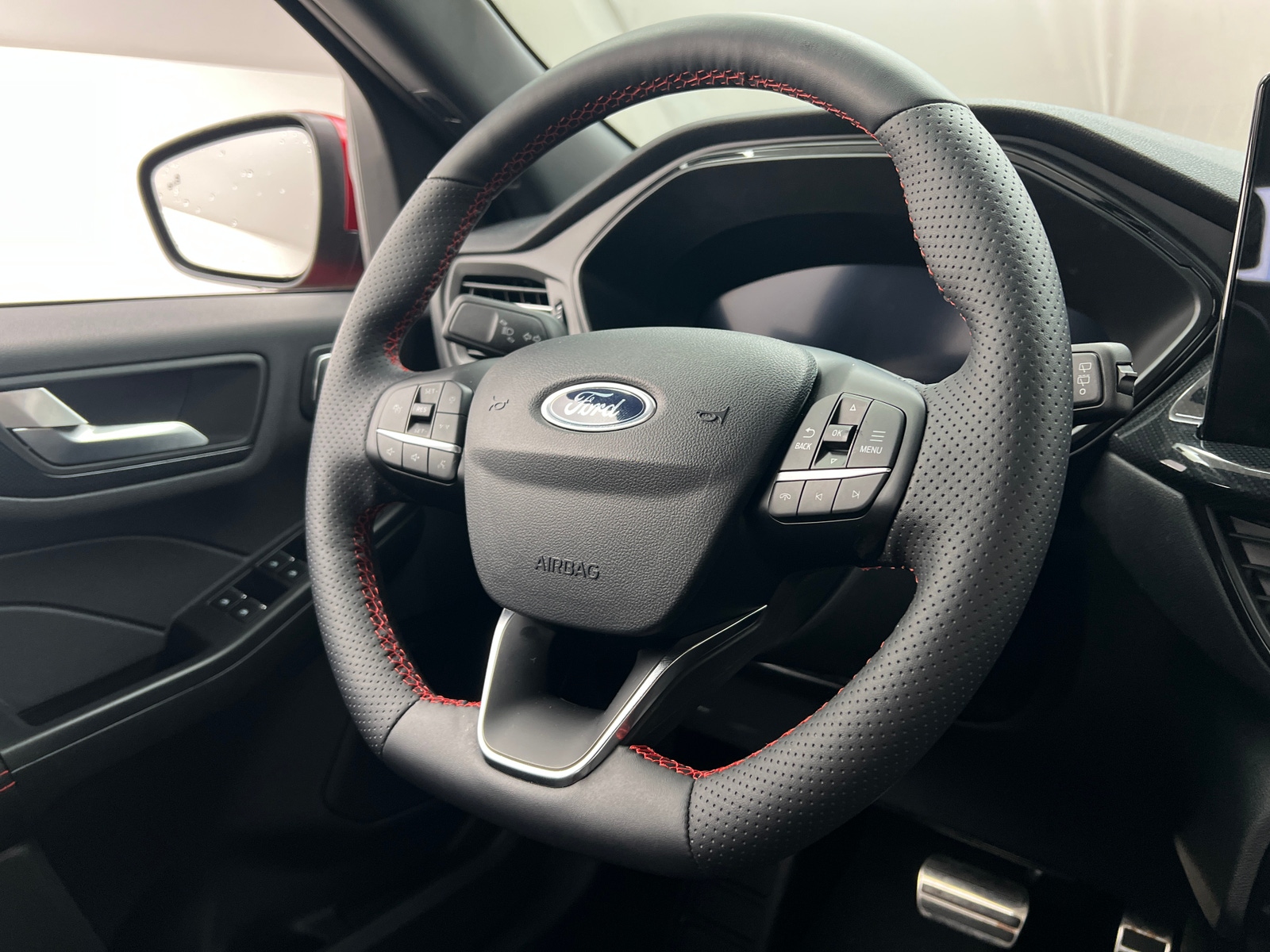 Thumbnail: 2024 Ford Escape - 5