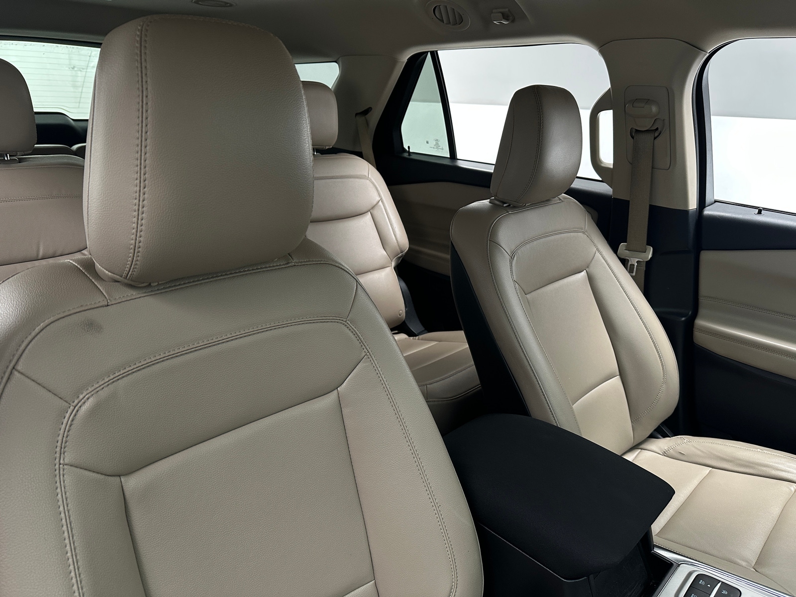 Thumbnail: 2020 Ford Explorer - 2