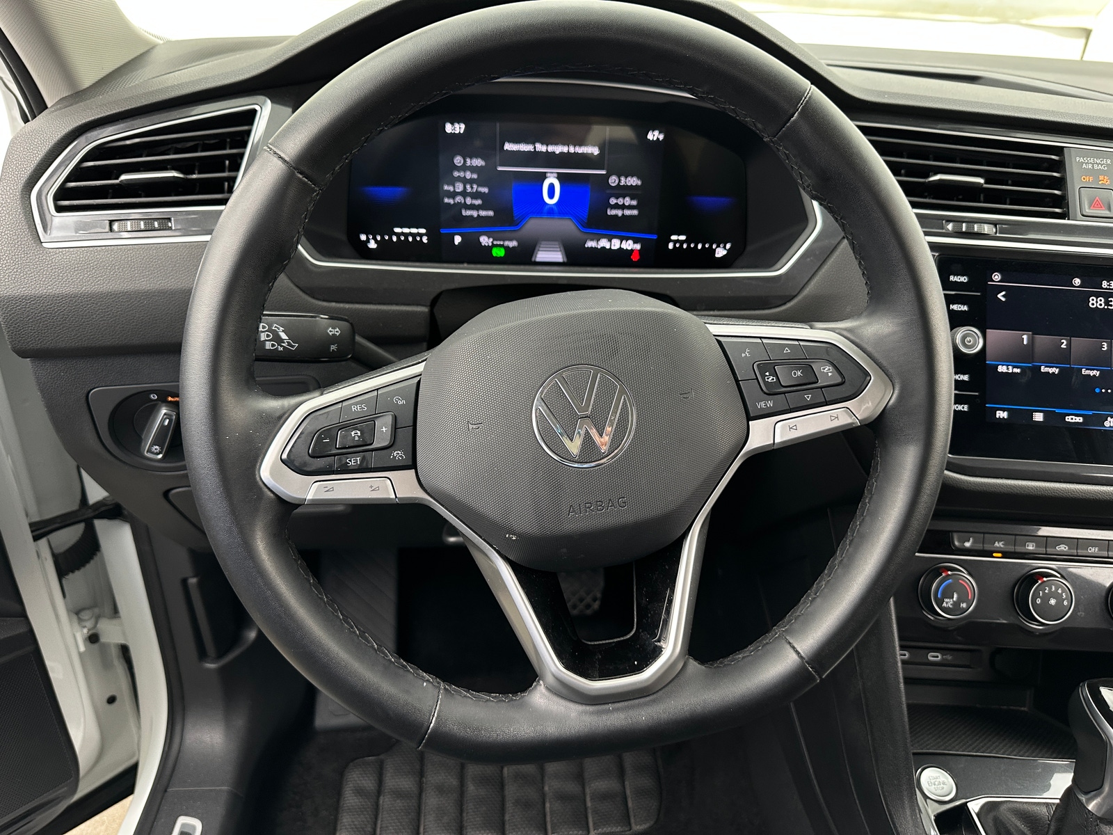 Thumbnail: 2024 Volkswagen Tiguan - 4